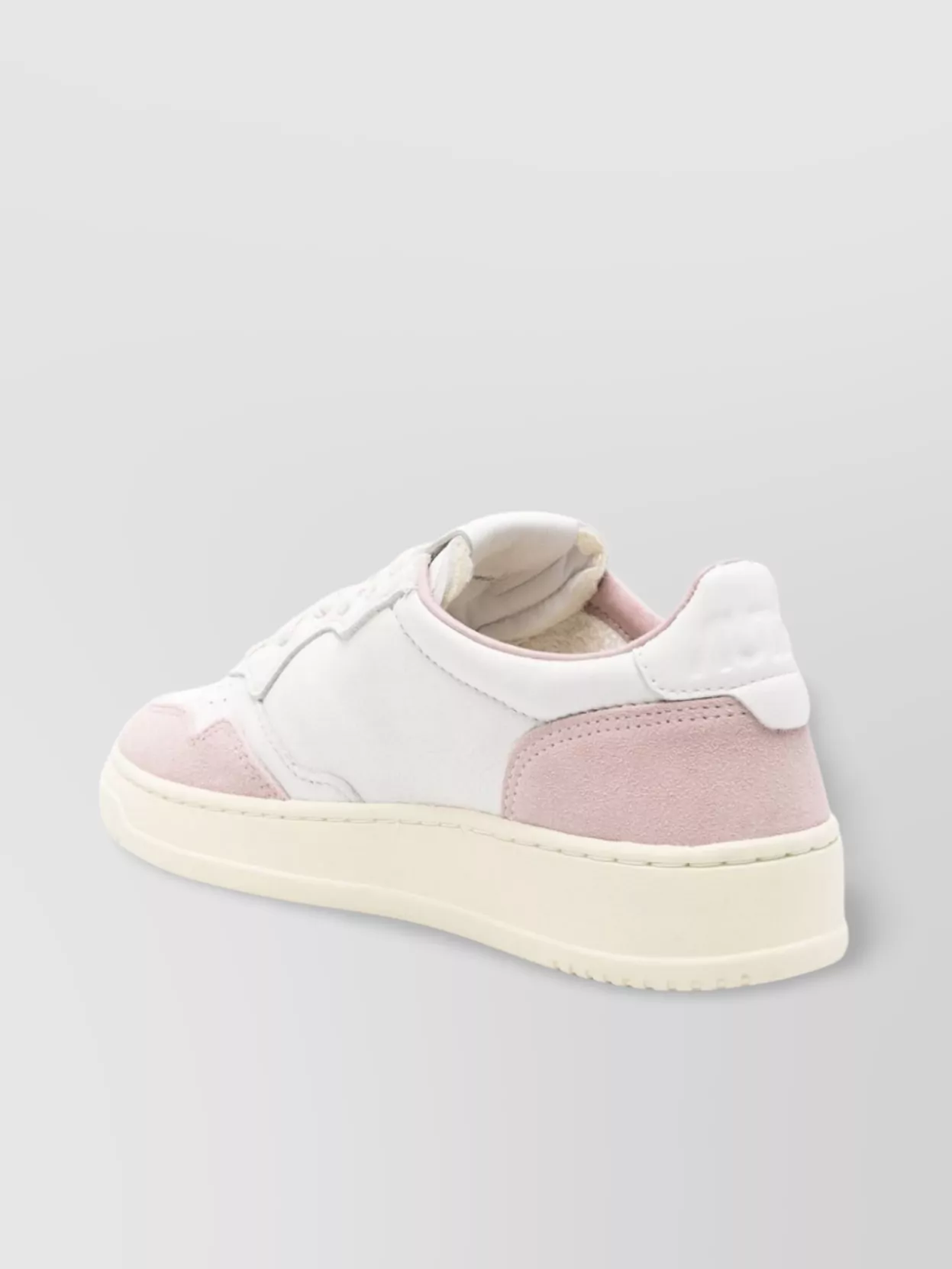 Autry Medalist Sneakers In White/powder Leather And Suede