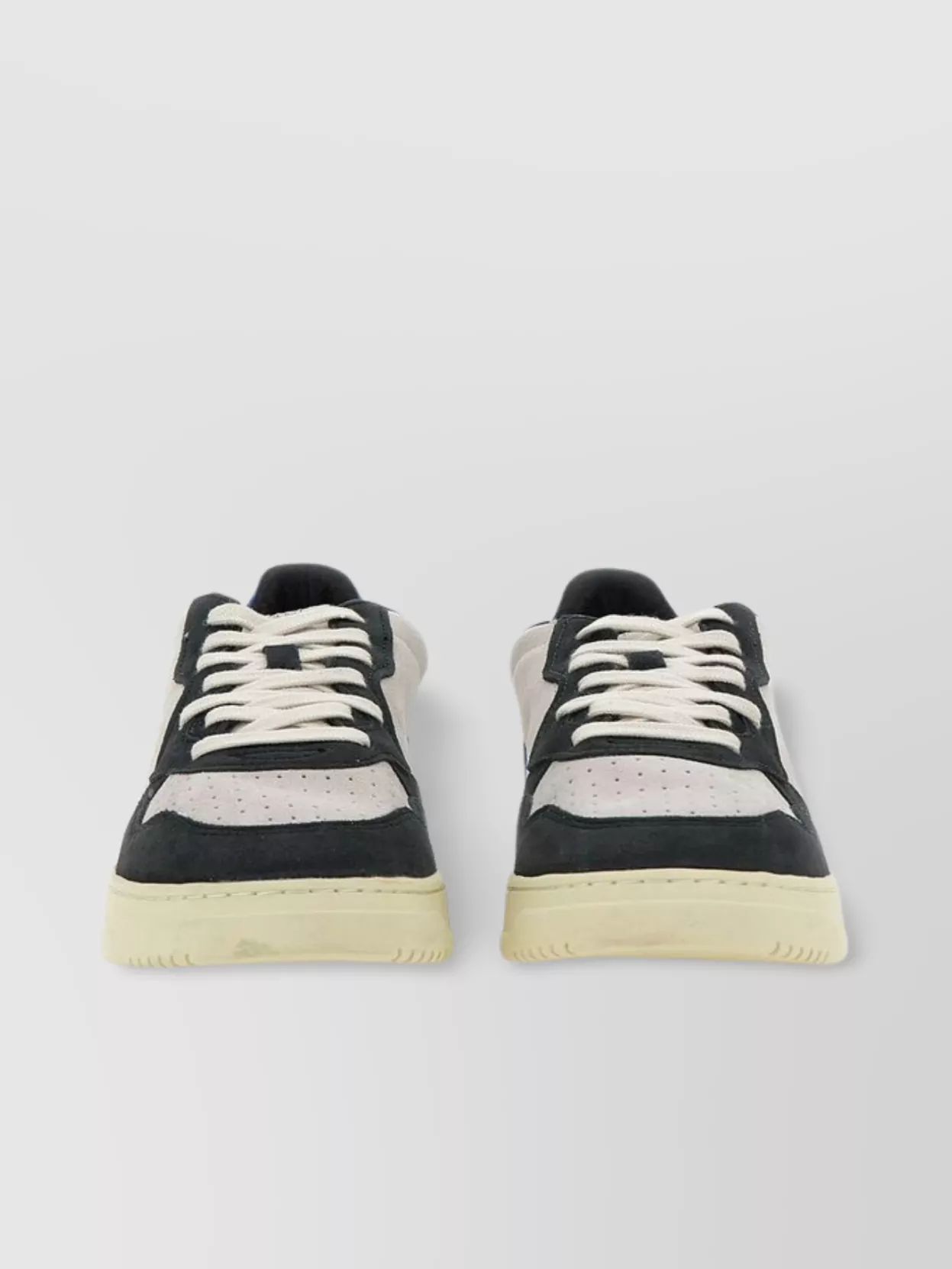 Autry Medalist Low Blue Sneakers With Contrasting Heel And Inserts In Suede Man In Neutrals