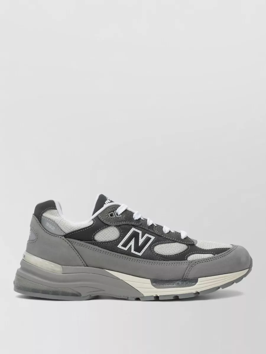 New Balance low-top sneakers