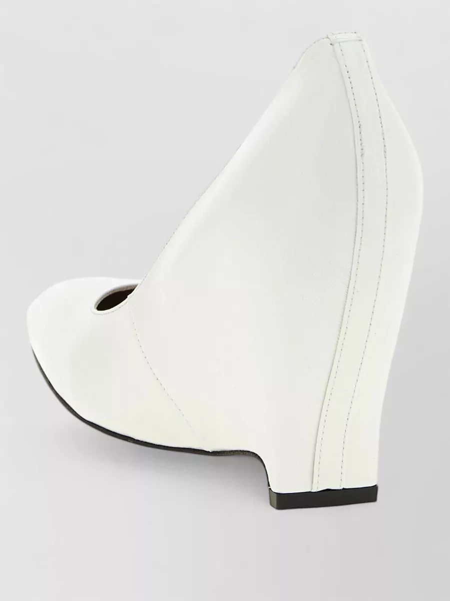 Maison Margiela Leather Tapered-Toe Pumps