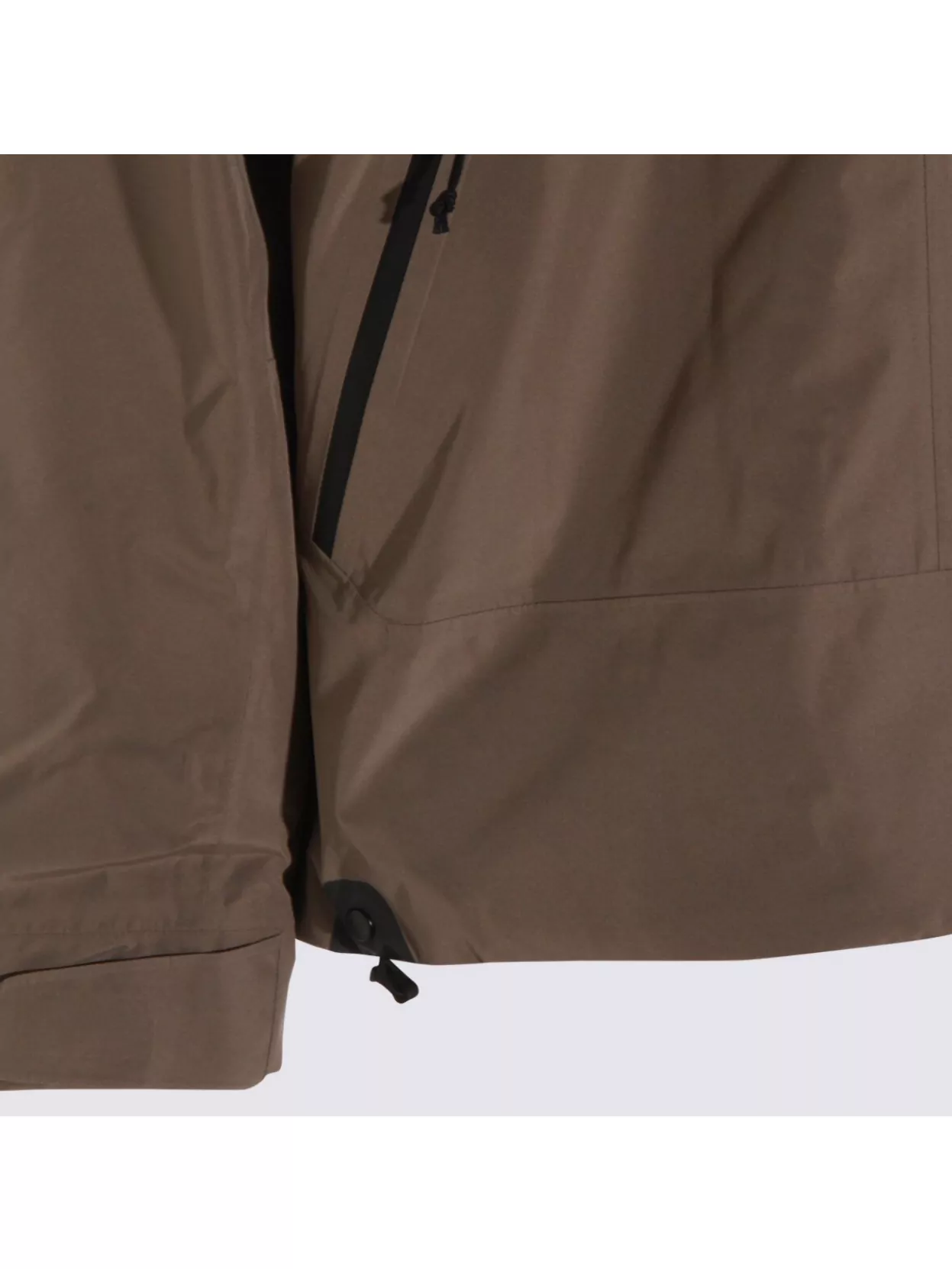 The North Face Versatile Hooded Jacket Multiple Pockets