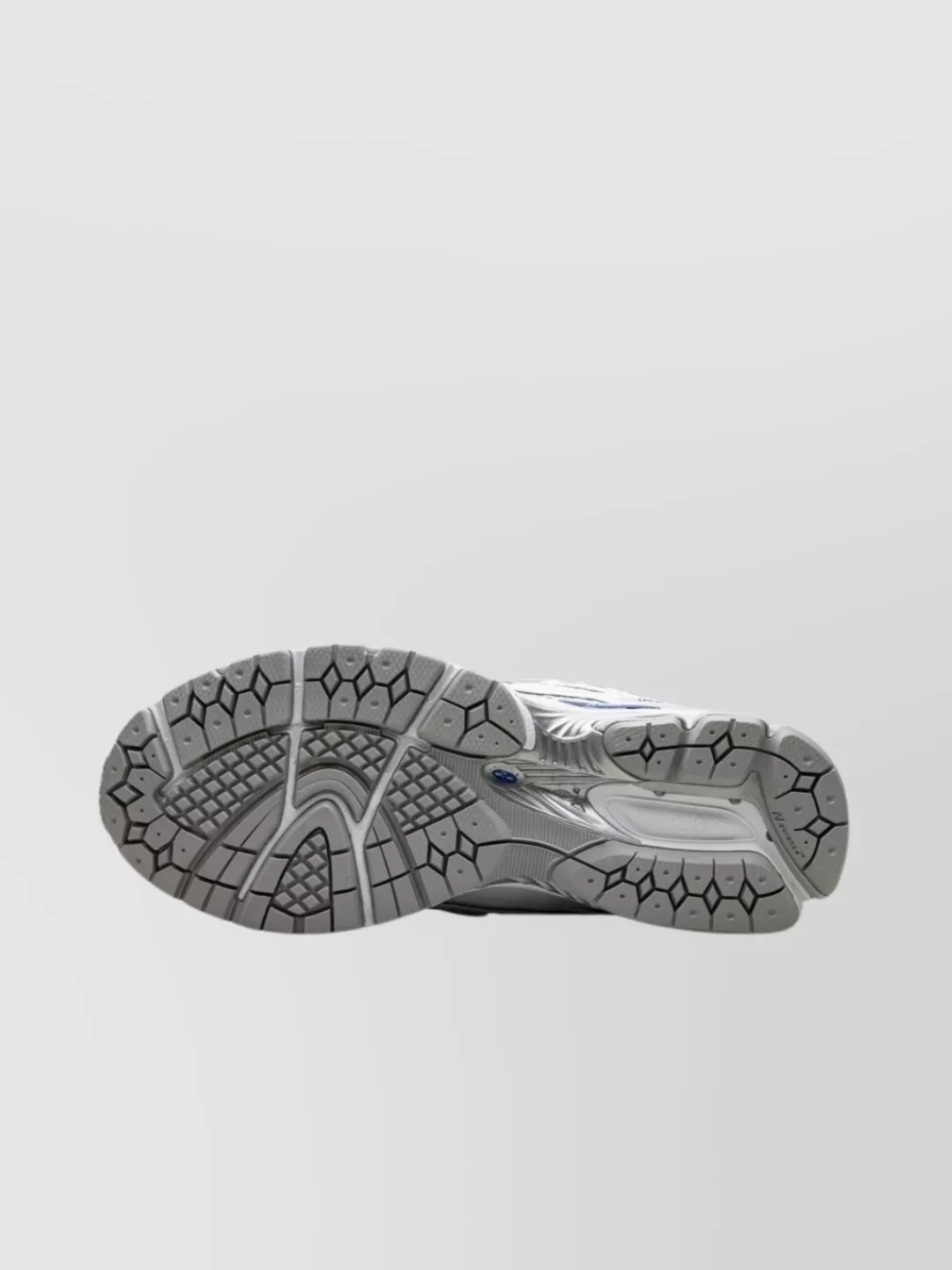 New Balance Mesh Round Toe Sneakers With Faux-Leather Trim