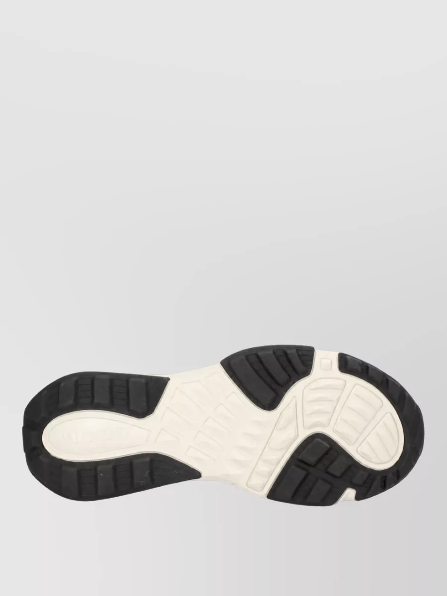 Valentino Garavani True Act Low-Top Sneakers