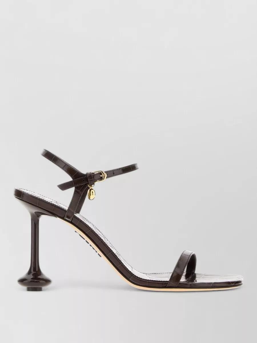 Loewe leather sandals