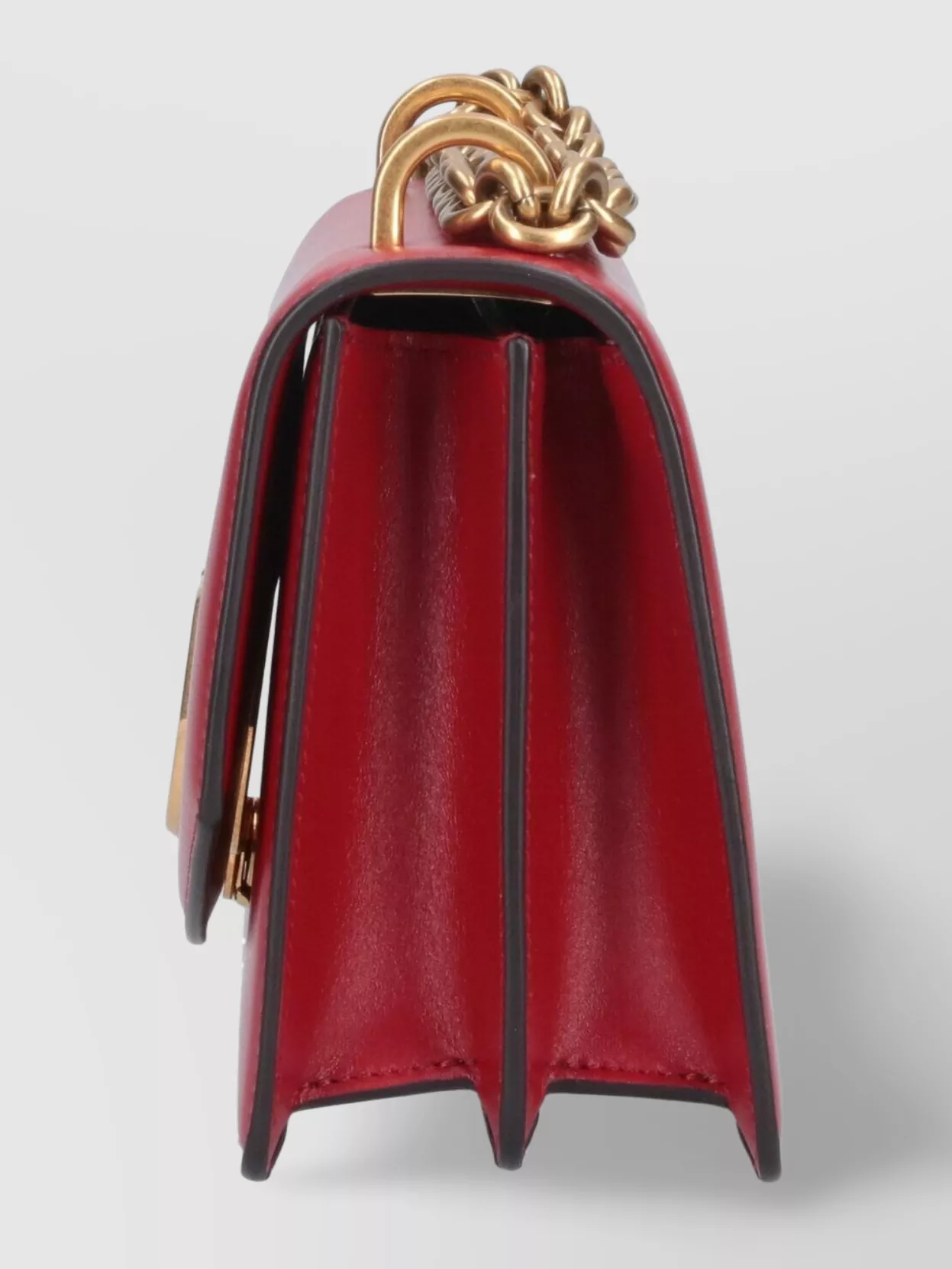 Valentino Chain Strap Shoulder Bag With Gold-tone Hardware In Pink