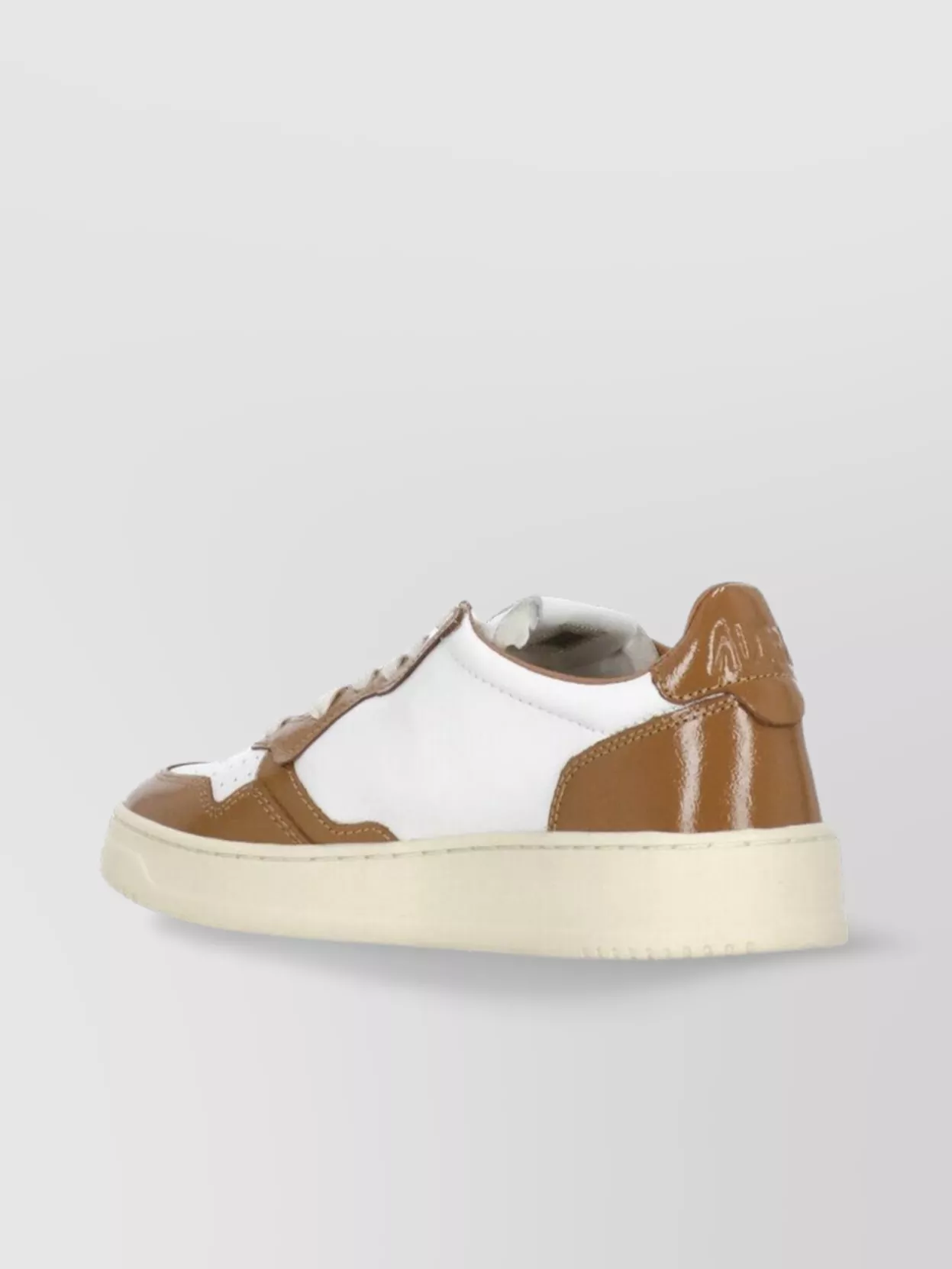 Autry Medalist Leather Low-top Sneakers