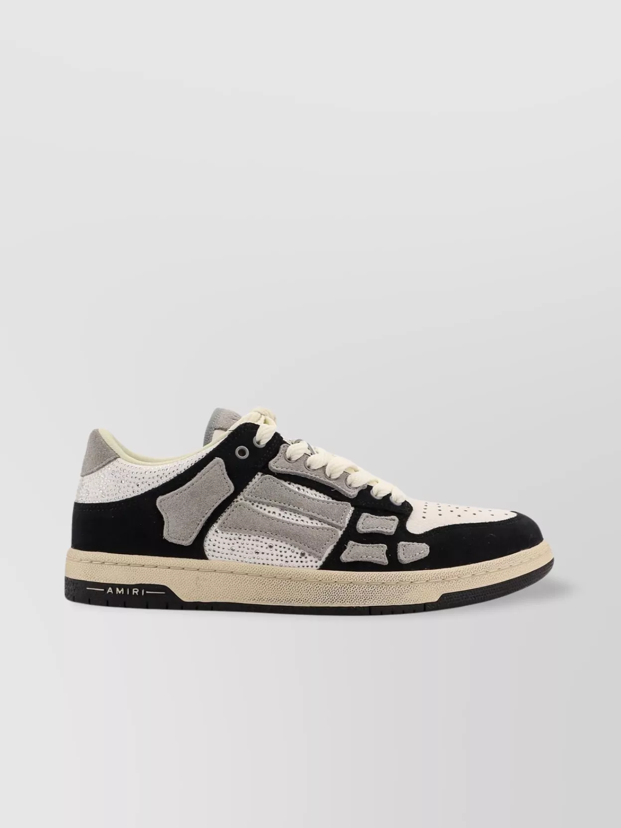 大人気 AMIRI クリスタルスニーカー Amiri Crystal skeleton low leather sneakers with rhinestones