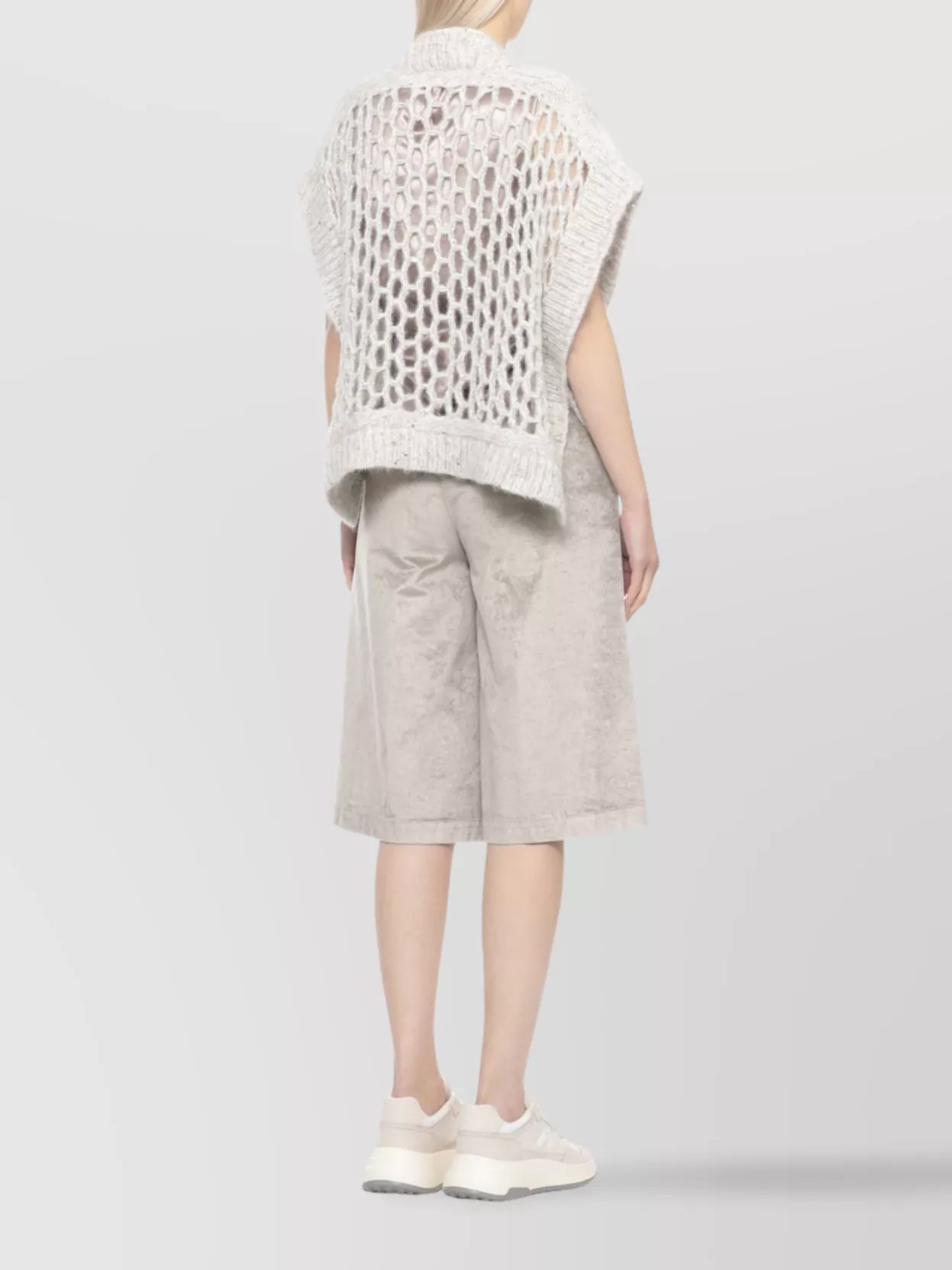 Peserico Sleeveless V-Neck Knitwear Sequins