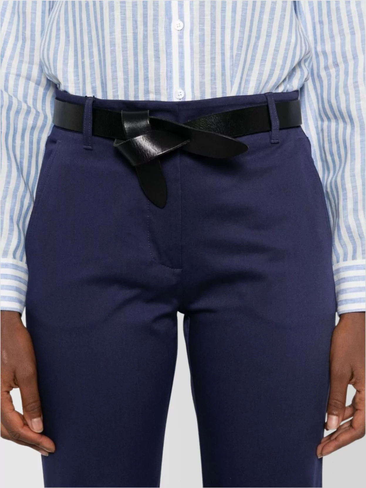 Weekend Max Mara Cropped Trousers With Front And Back Pockets