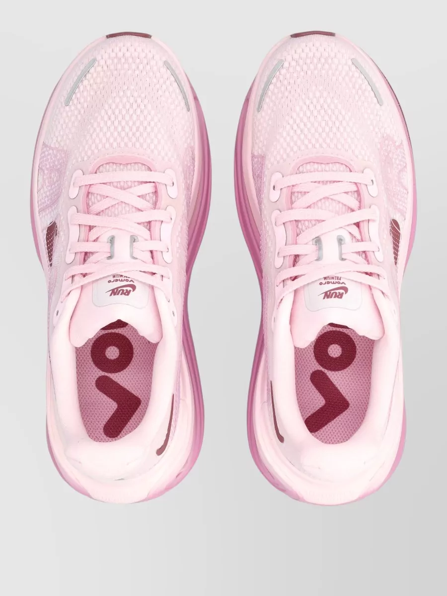 Nike Low-Top Sneakers