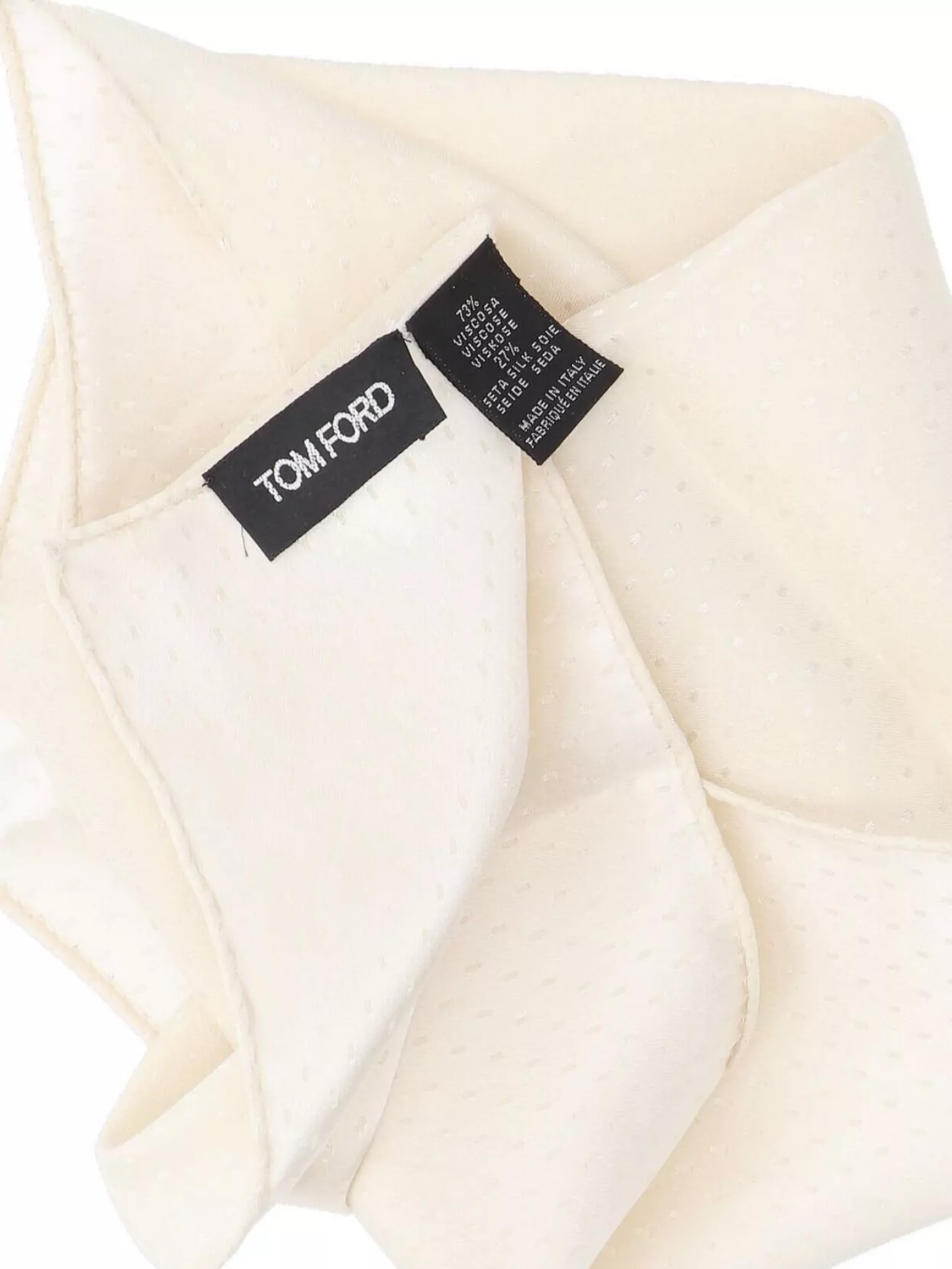 Tom Ford Luxe Scarf With Soft Texture And Subtle Pattern