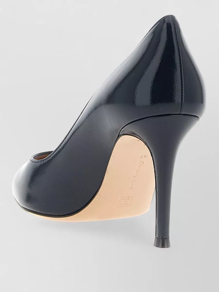 Gianvito Rossi Signature Pumps Glossy Finish Leather Sole Pointed Toe