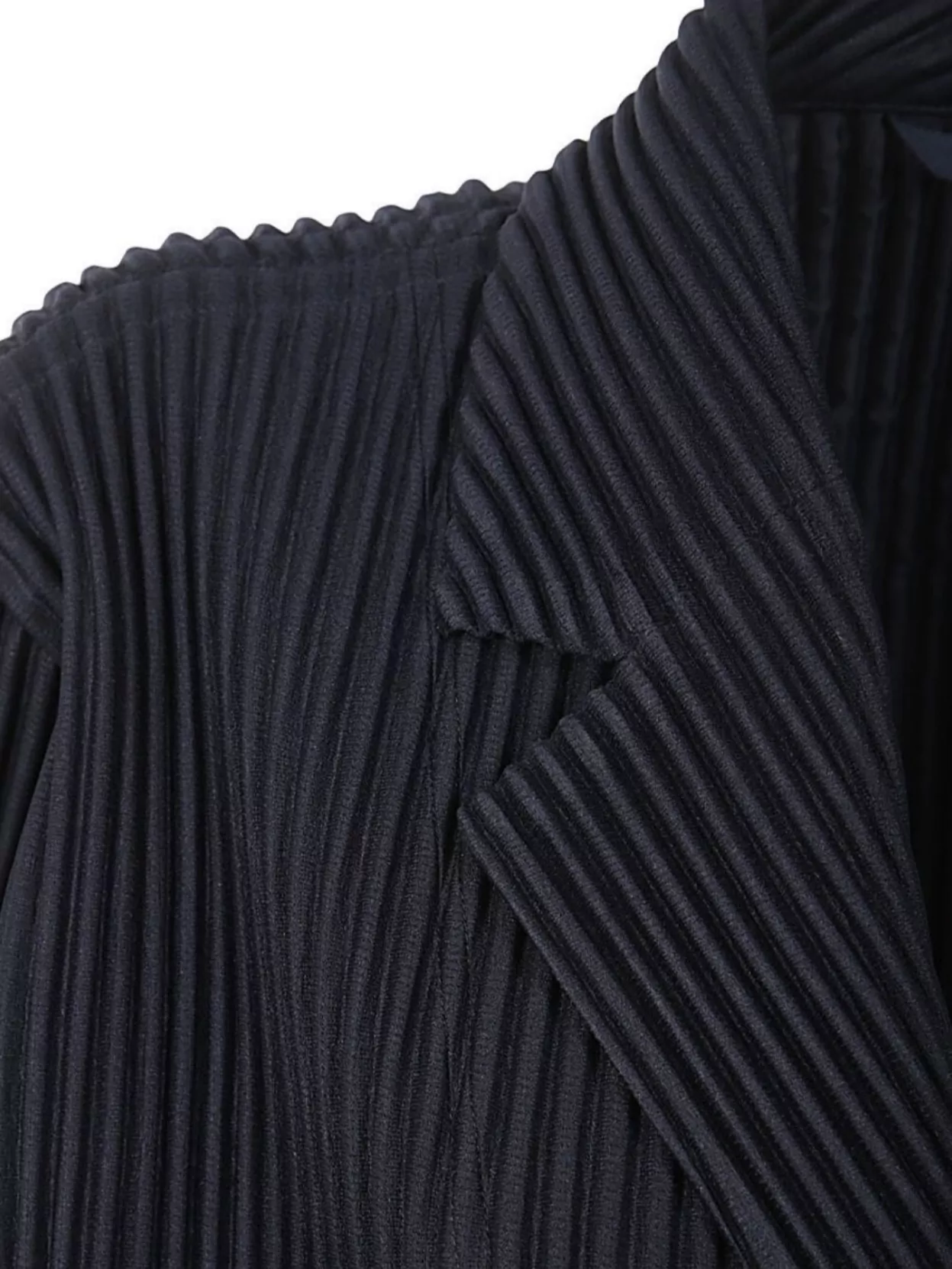 Homme Plisse Issey Miyake Longline Notch Lapel Ribbed Coat