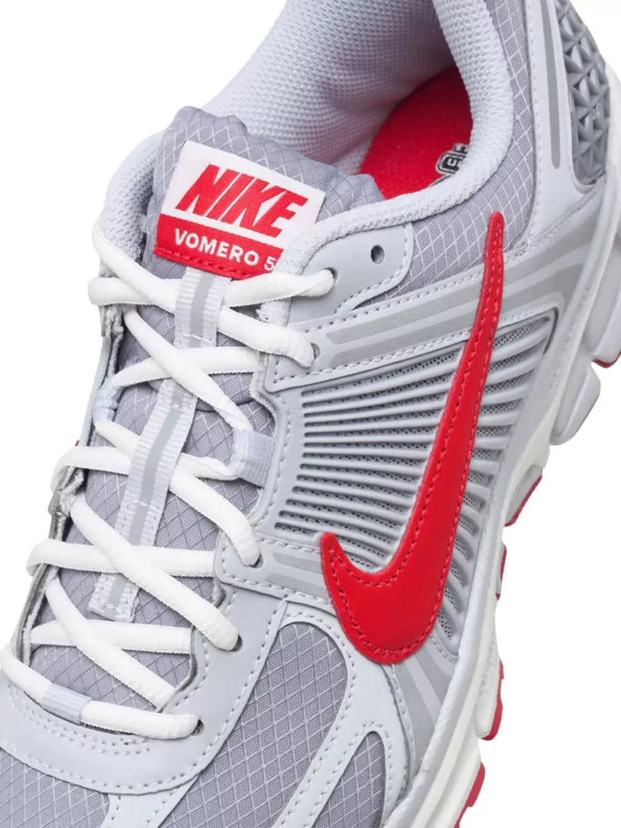 Nike Synthetic Low-Top Sneakers