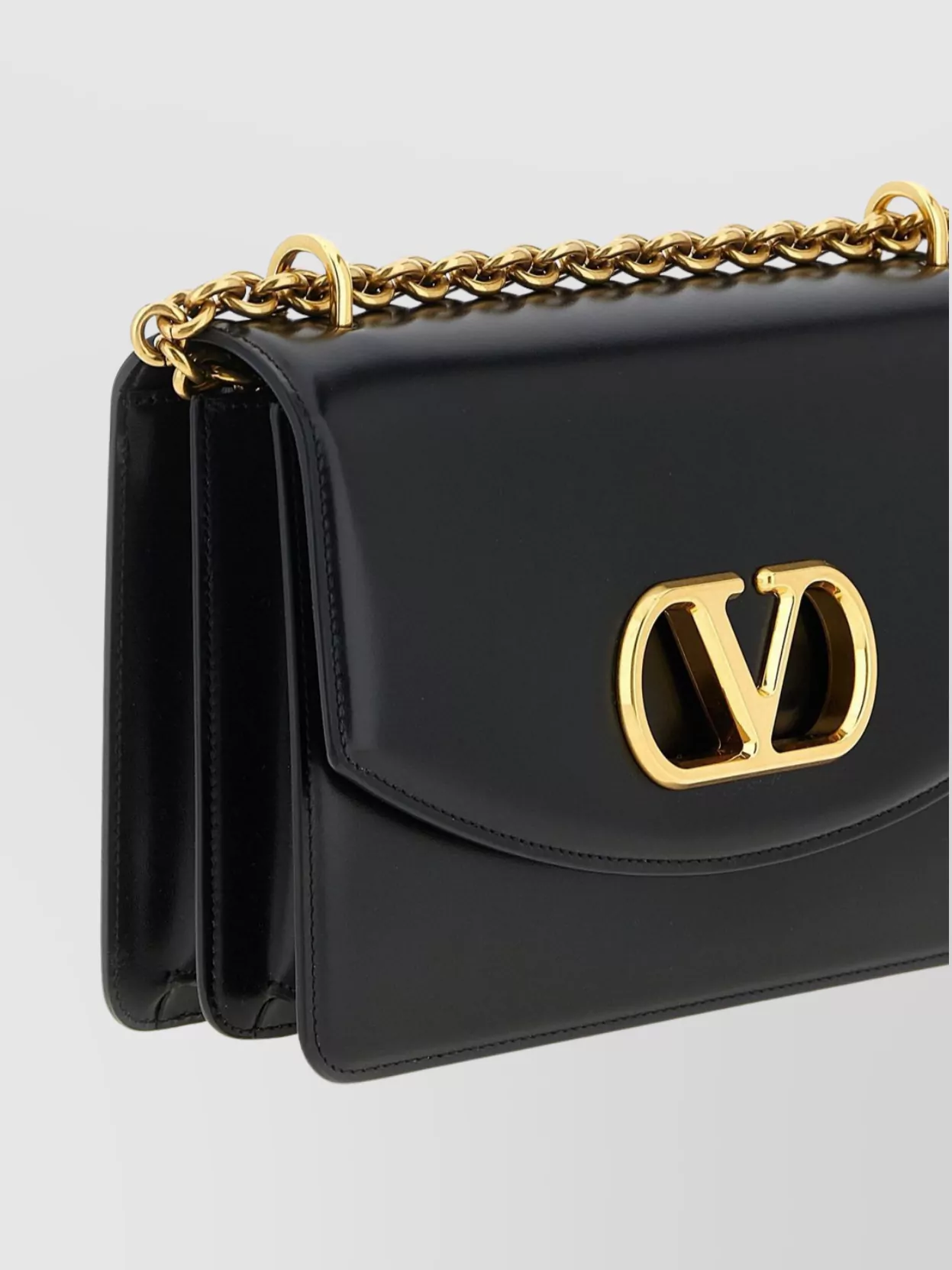 Valentino Vain Shoulder Bag Chain Strap In Black
