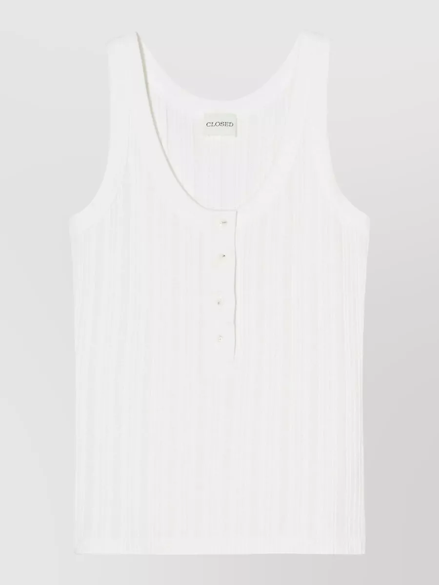 Closed Cotton Sleeveless U-Neck Top