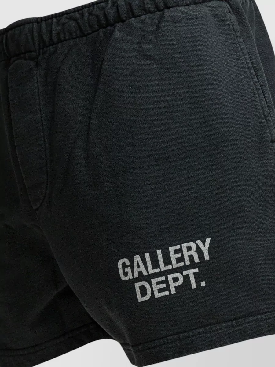Gallery Dept. Shorts Featuring Back Pocket And Side Pockets