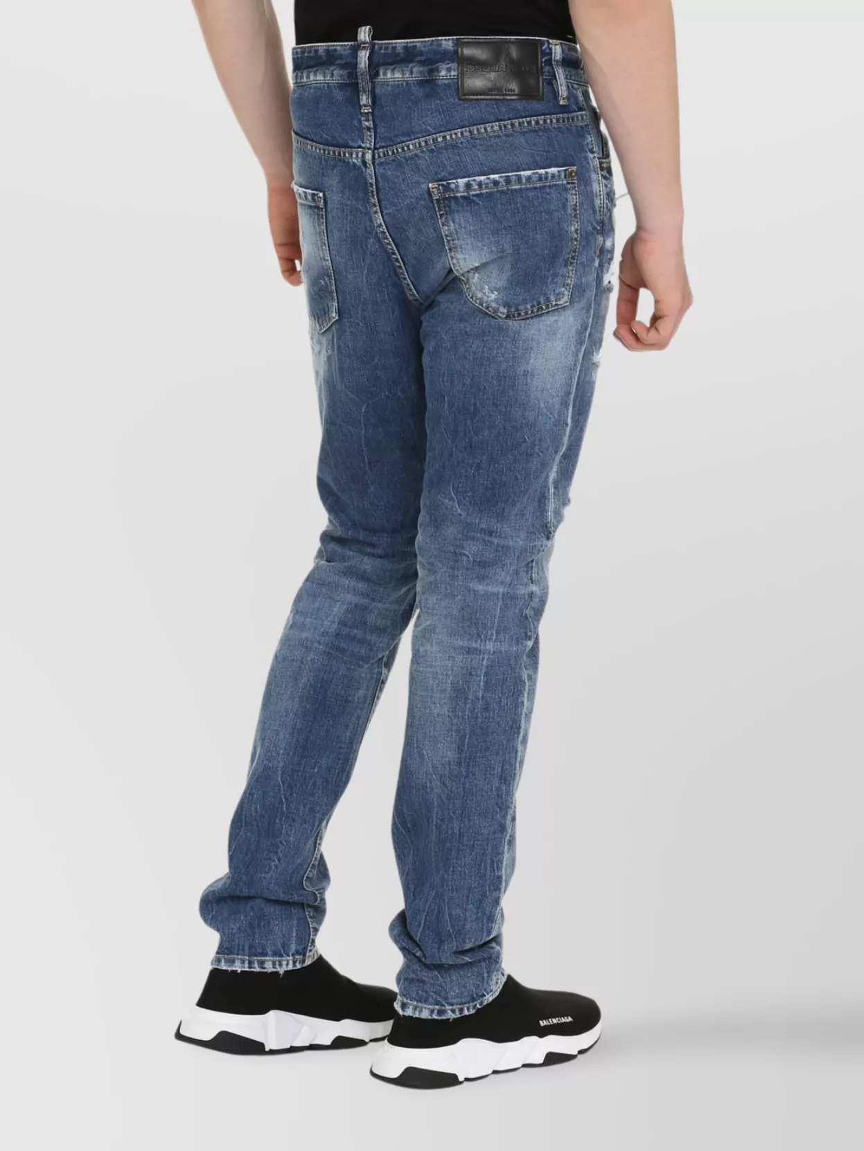 Dsquared2 Stylish 5-pocket Distressed Jeans