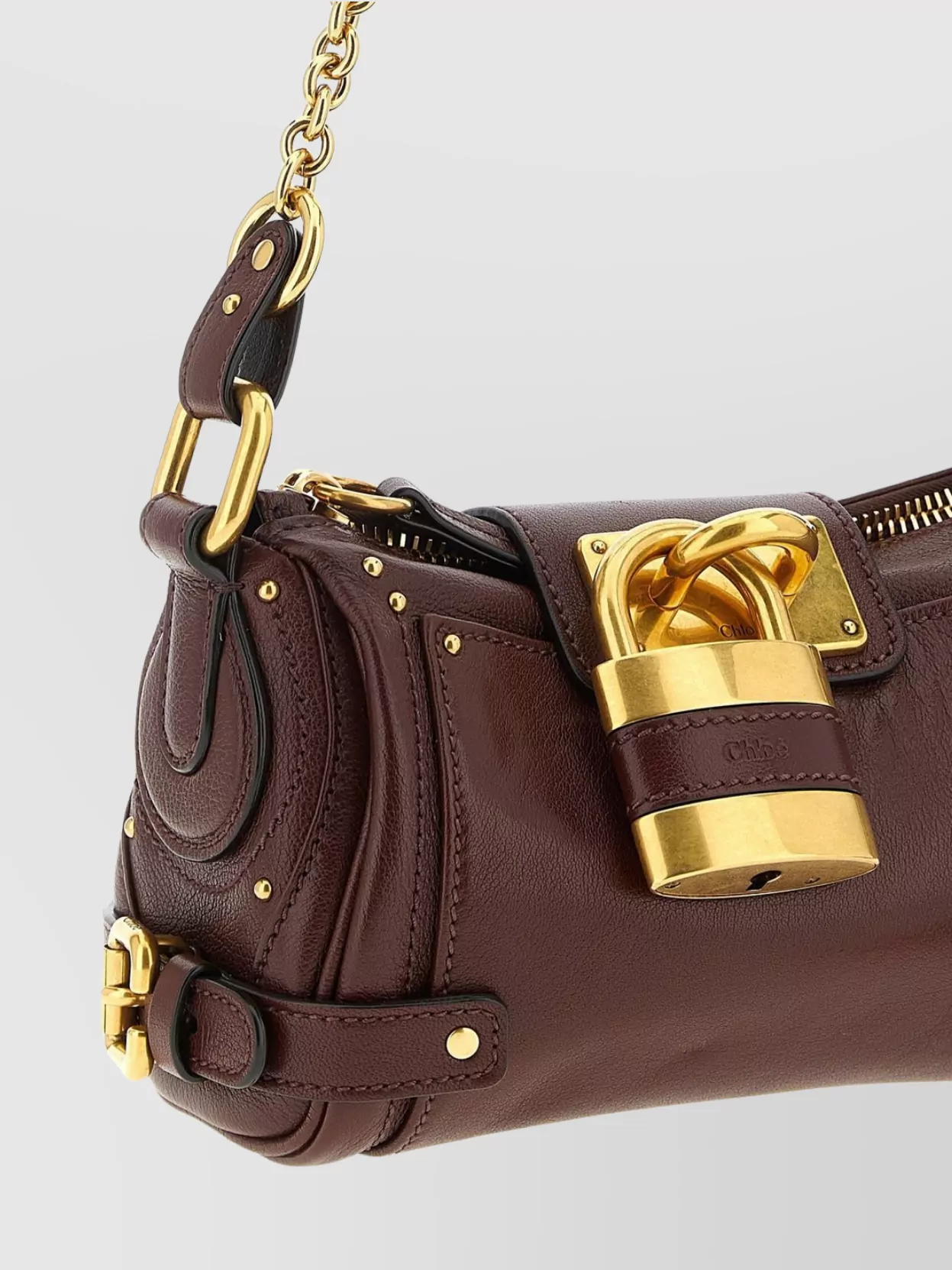 Chloé Small Shoulder Bag Featuring Chain Strap