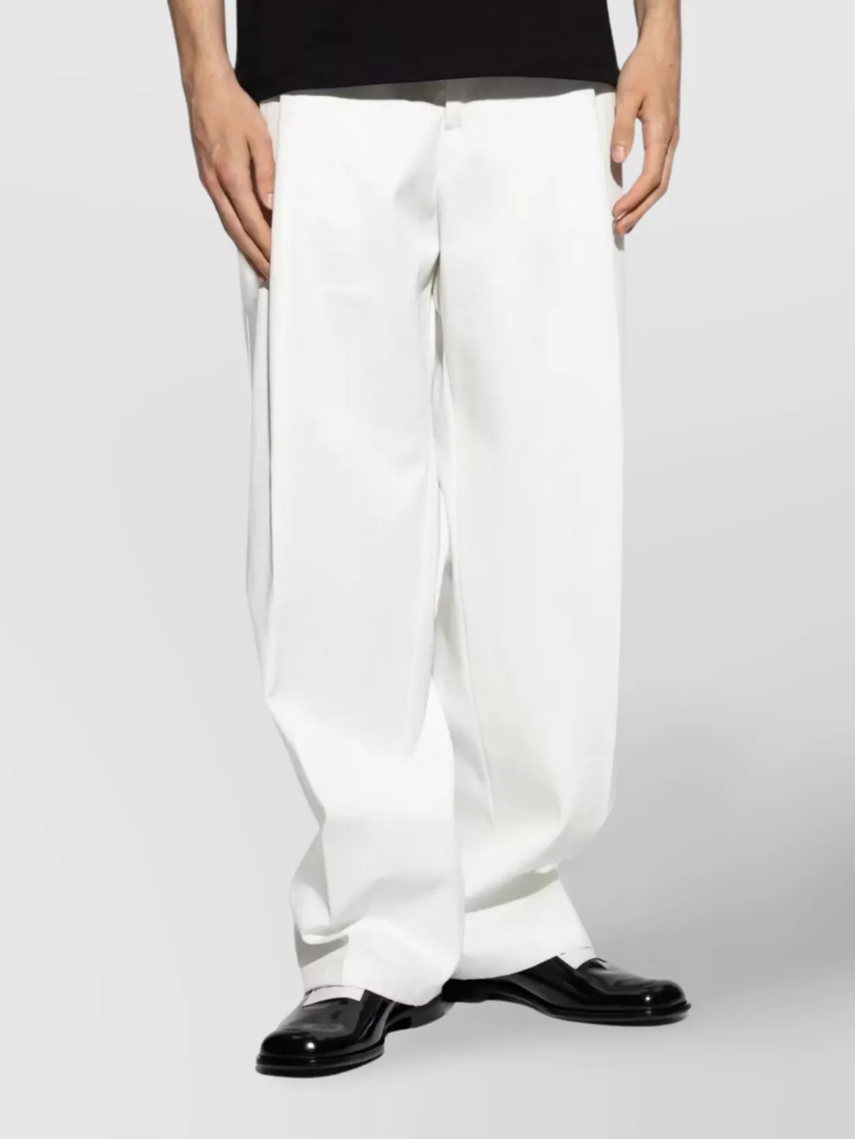 Givenchy Twisted Leg Pant 2 Pleats
