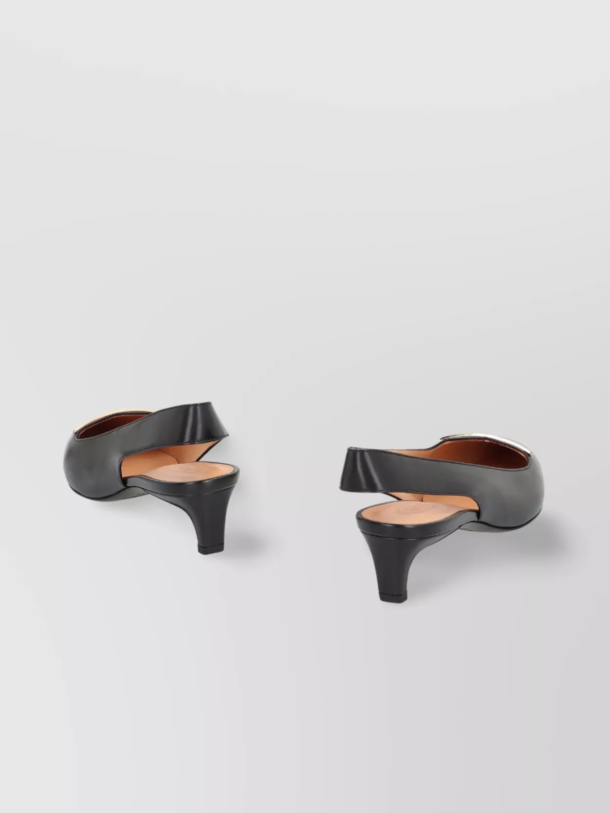 Tod's Leather Kitten Heel Slingback Pumps With Metal Detail