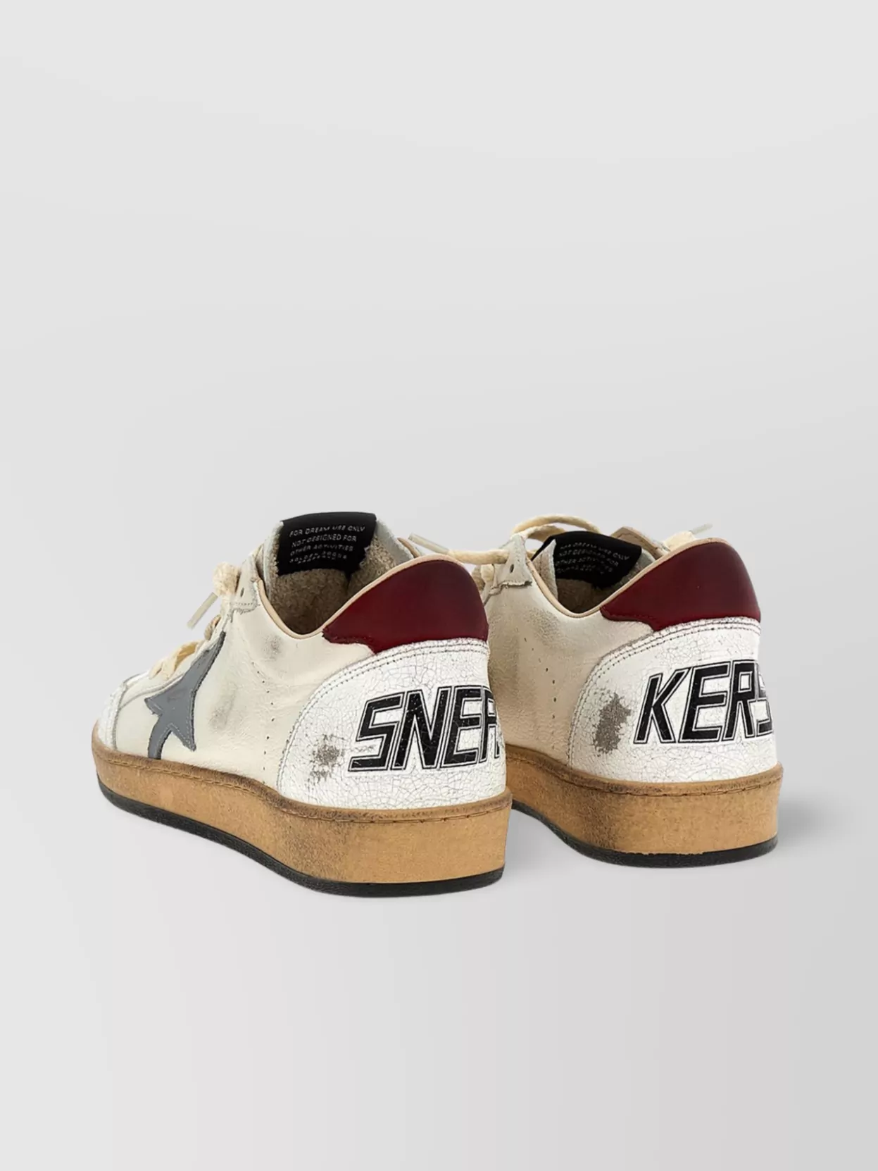 Golden Goose Star Detail Low-Top Sneakers