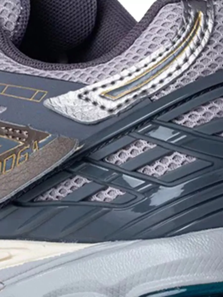 New Balance Mesh Low-Top Sneakers