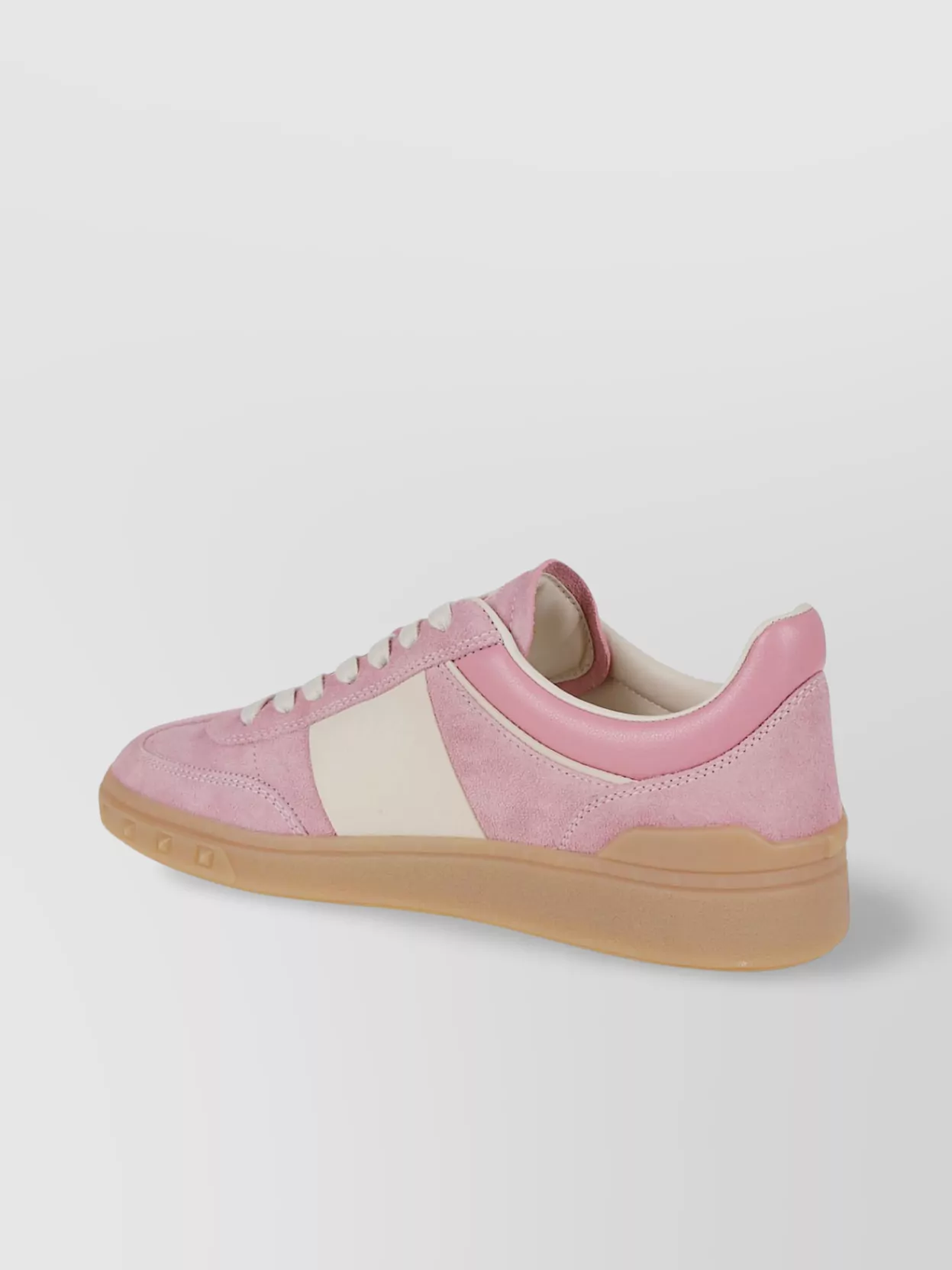 Valentino Garavani Vlogo Signature Low Top Sneaker