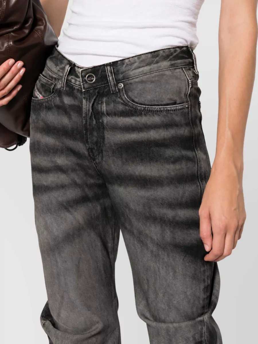 Diesel Mid-Rise Tapered-Leg Jeans
