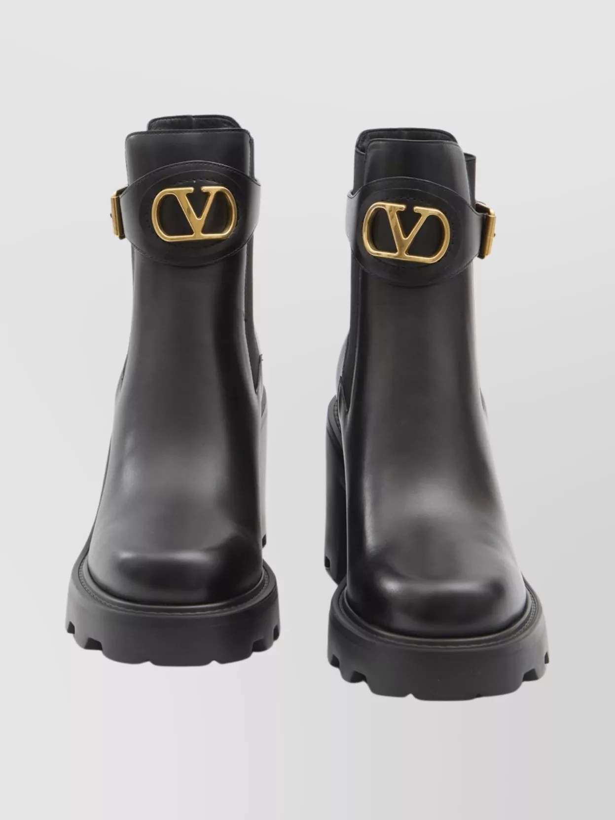 Valentino Garavani Vlogo Signature Ankle Boots In Black