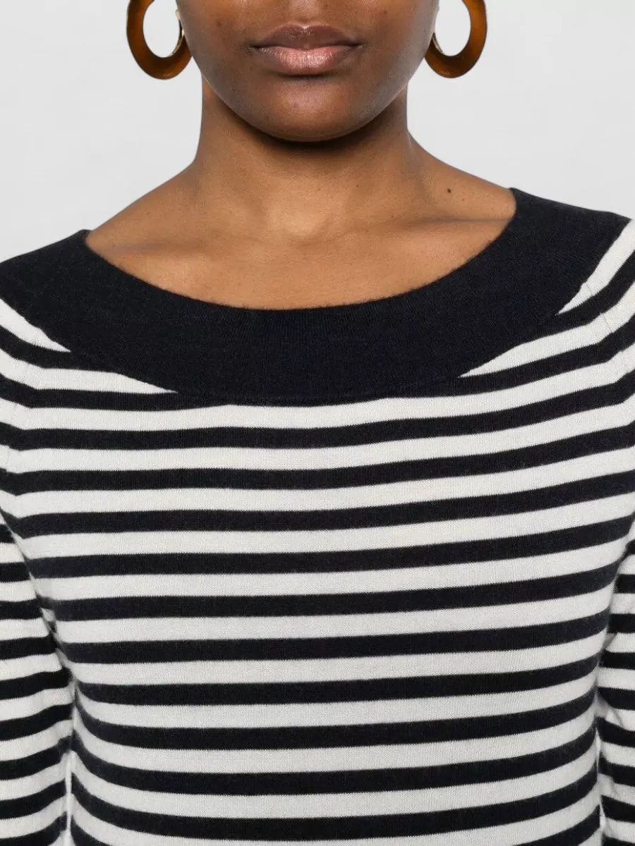 Max Mara Cashmere Fine-Knit Slim-Fit Boat Neck Long-Sleeve Sweater