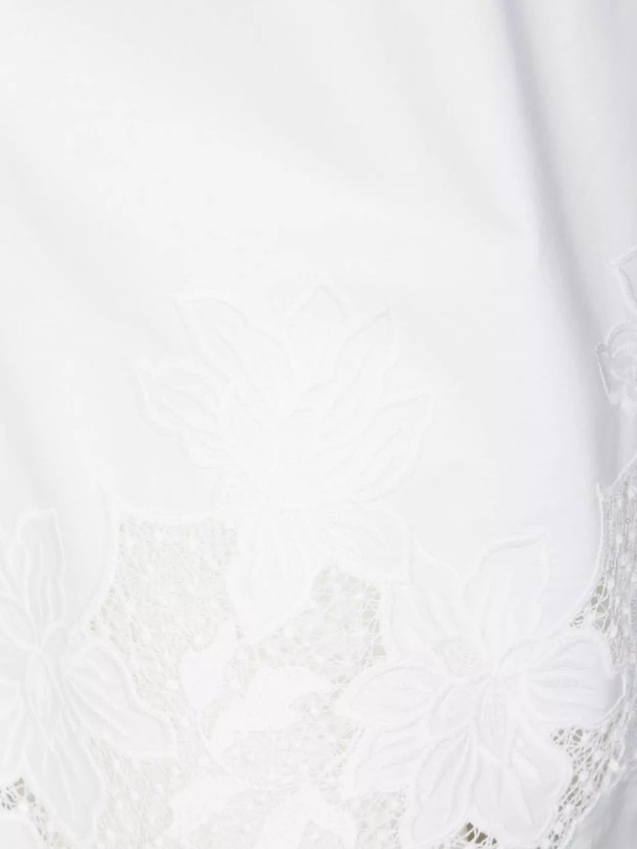 Parosh Embroidered Floral Collared Top