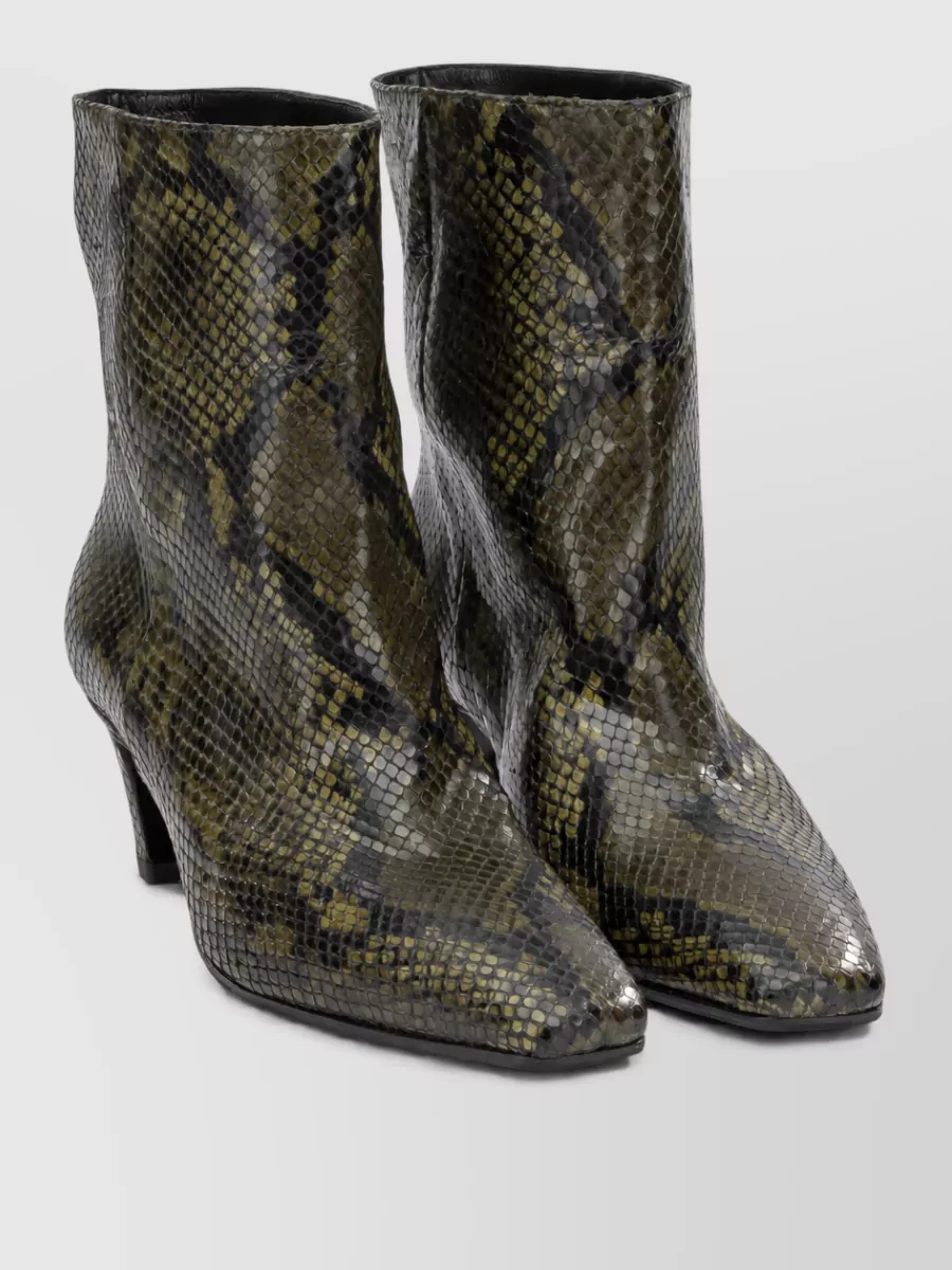 Strategia leather ankle boots