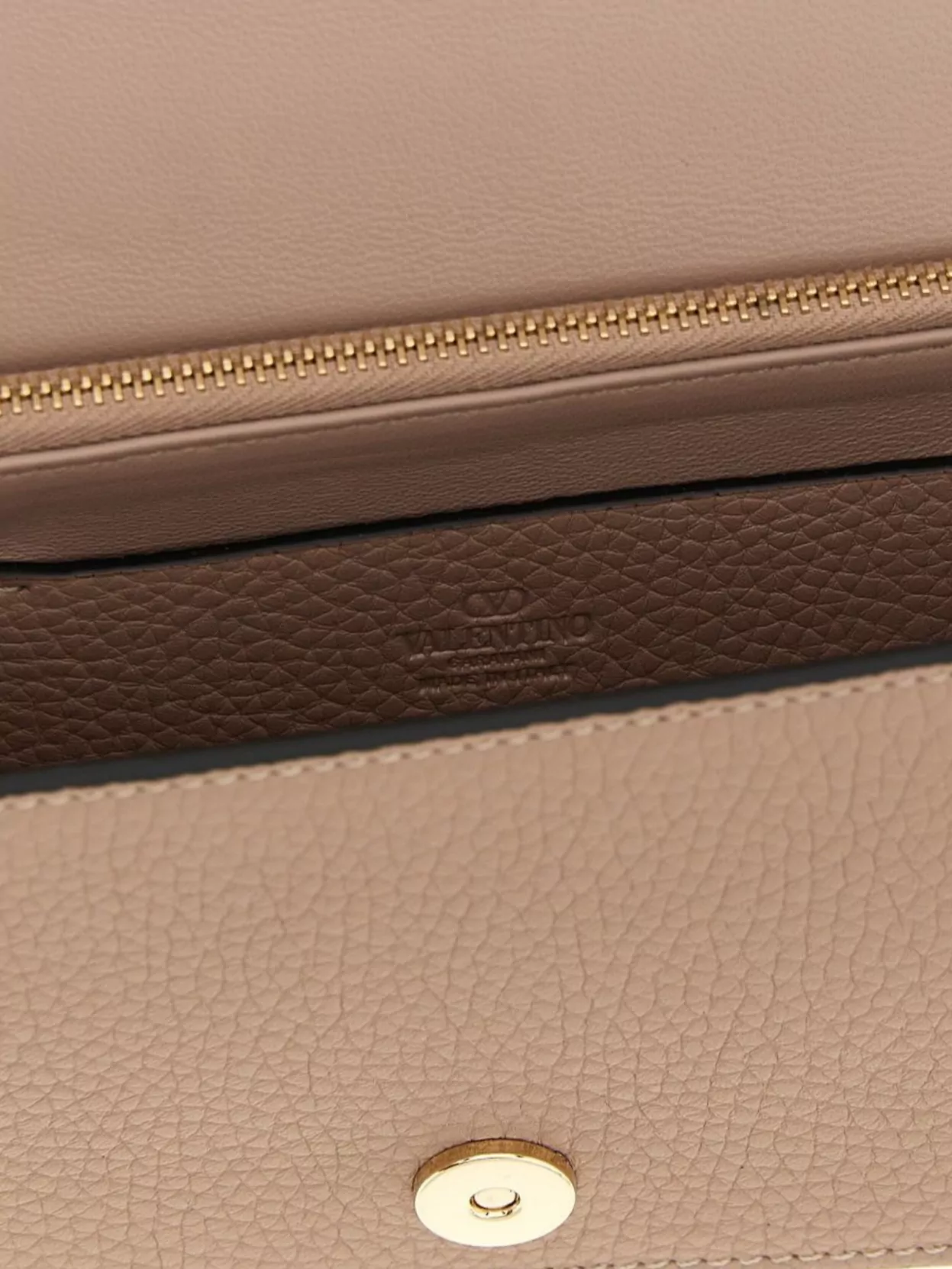 Valentino Garavani Rockstud Chain Wallet Top Handle