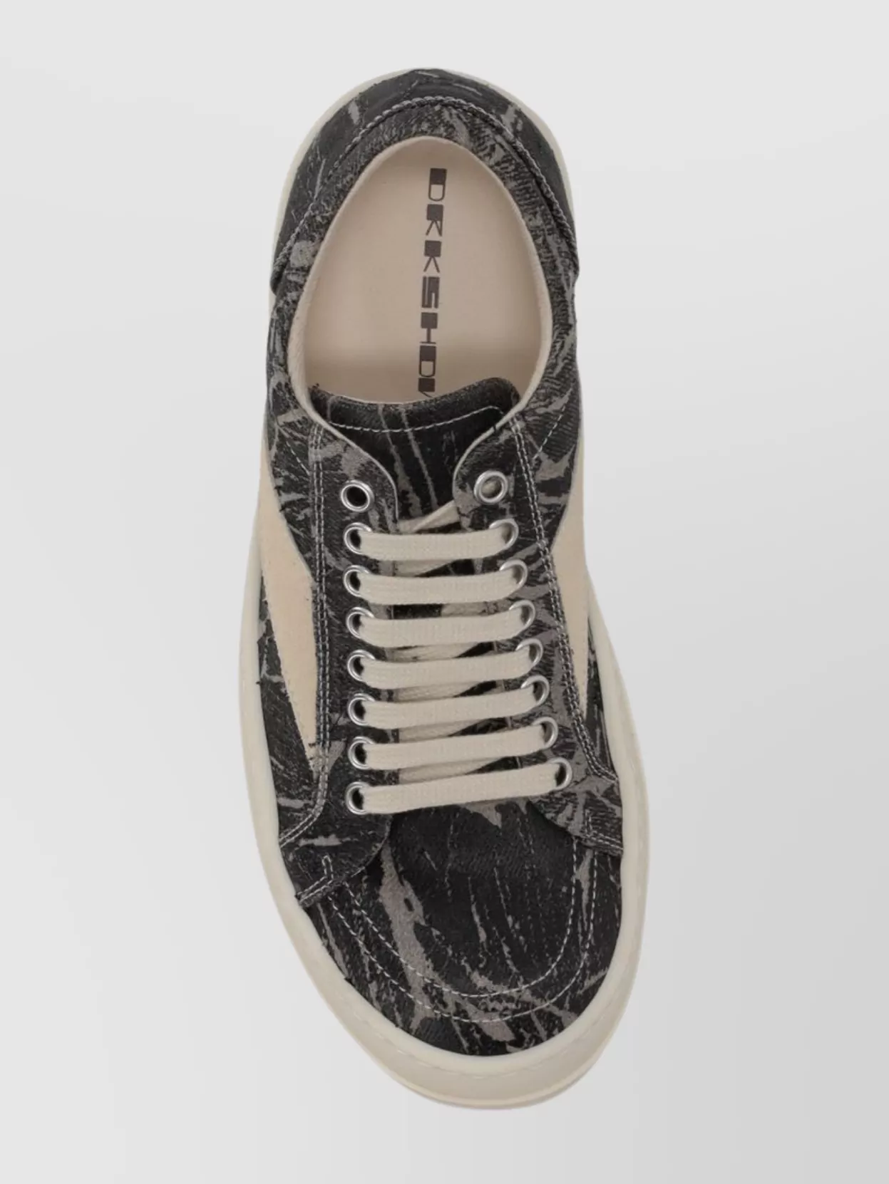 Rick Owens Low-Top Sneakers Featuring Textured Sole Design