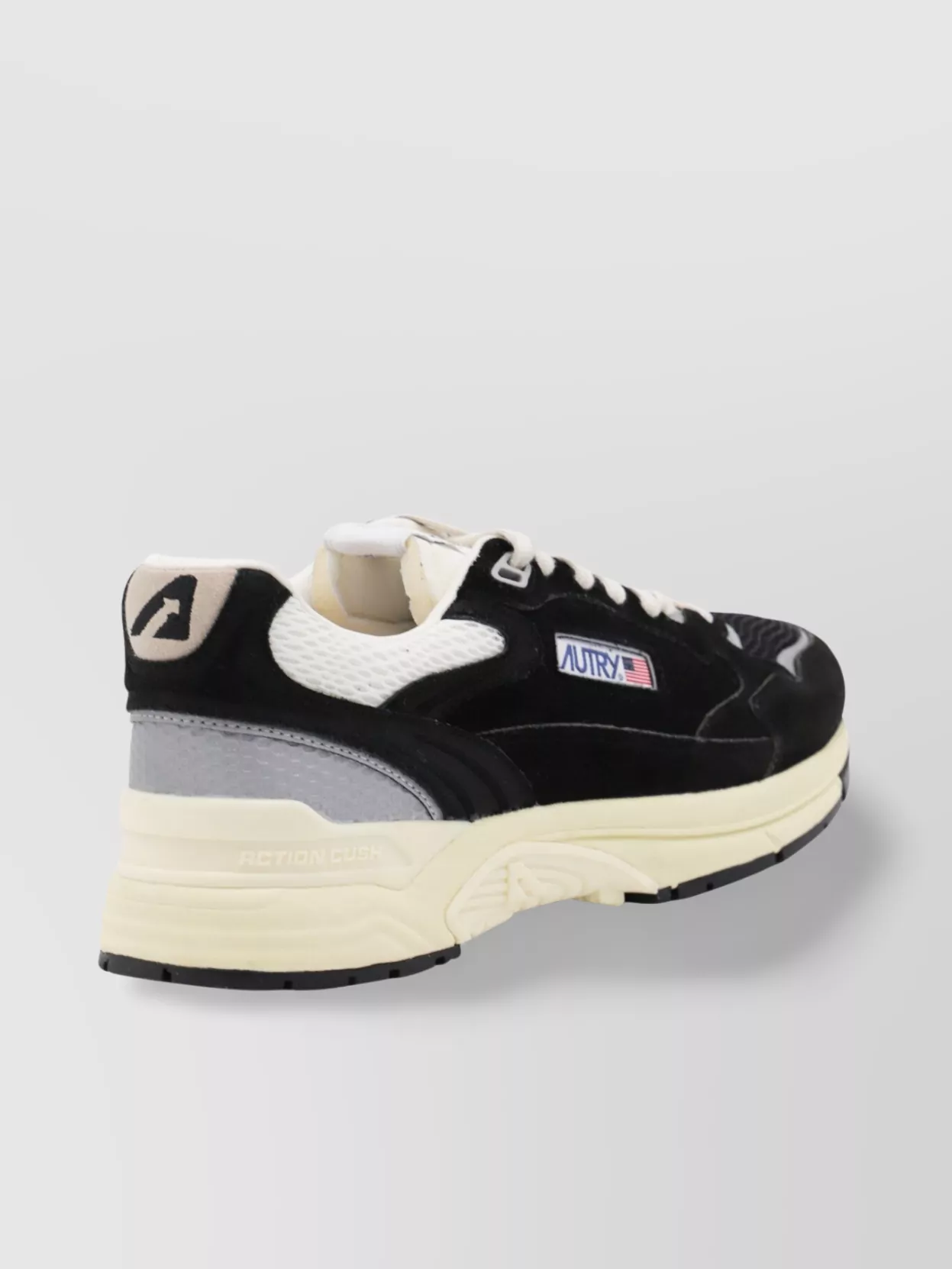 Autry Hyperway Black Low Top Sneakers With Logo Patch On Tongue And Side In Tech Fabric Man In Black