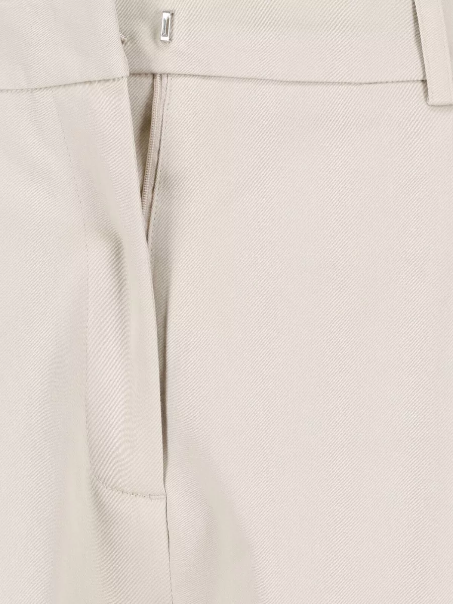 The Frankie Shop Pleated Bermuda Shorts