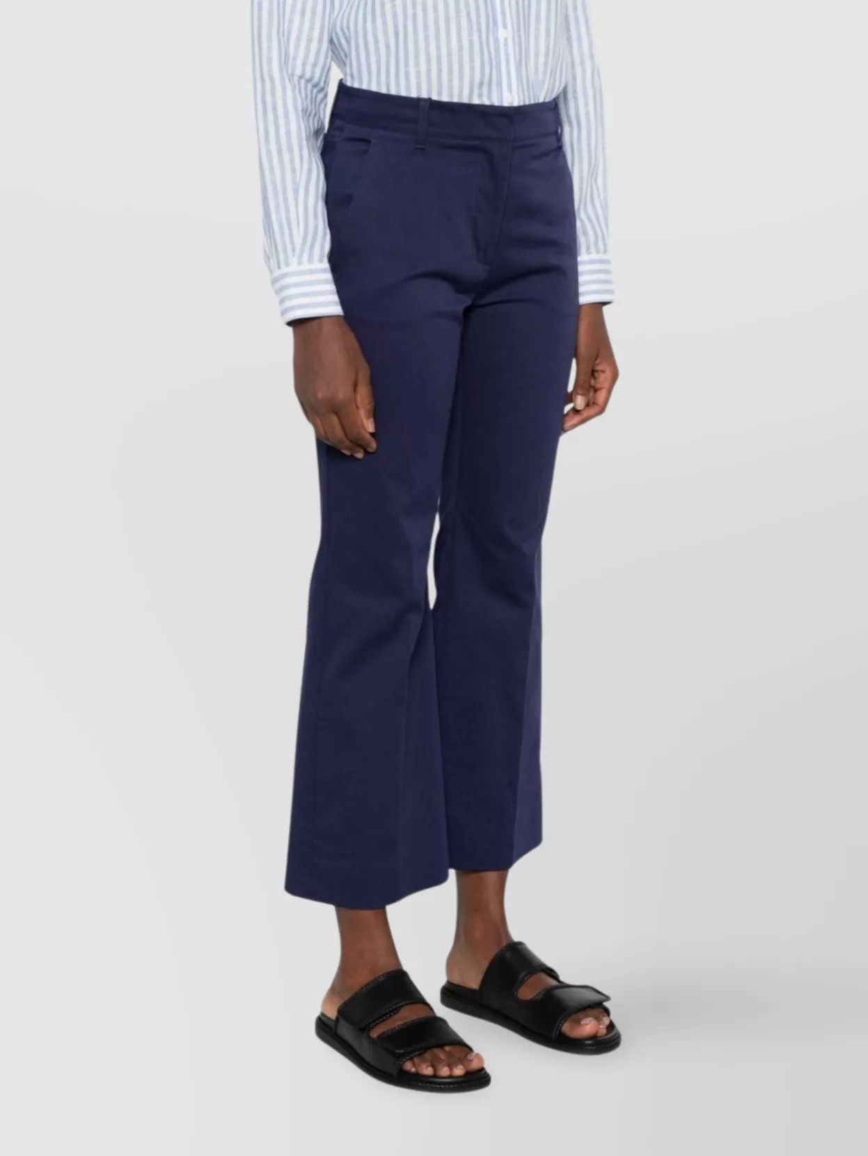 Weekend Max Mara Cropped Trousers With Front And Back Pockets In Blue