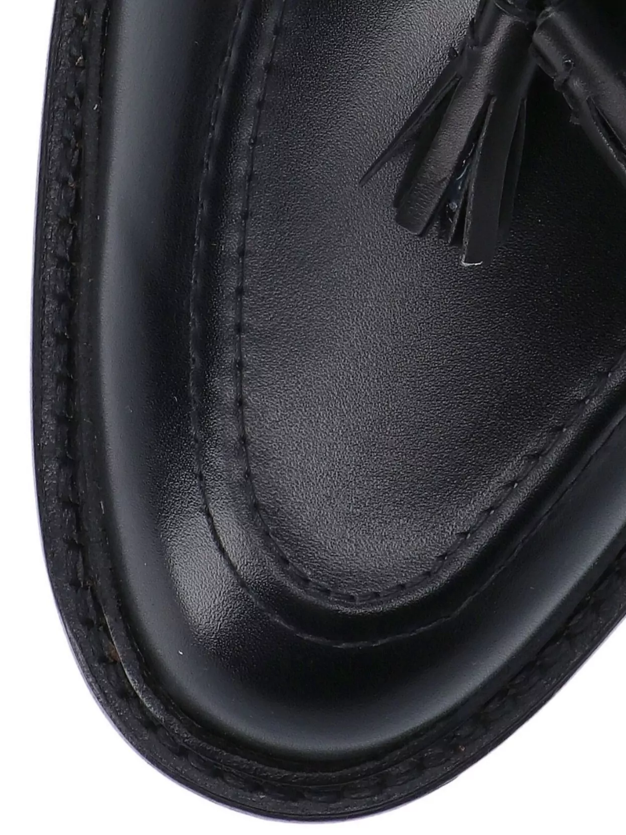 Tricker's Loafers With Round Toe And Tassel Detail