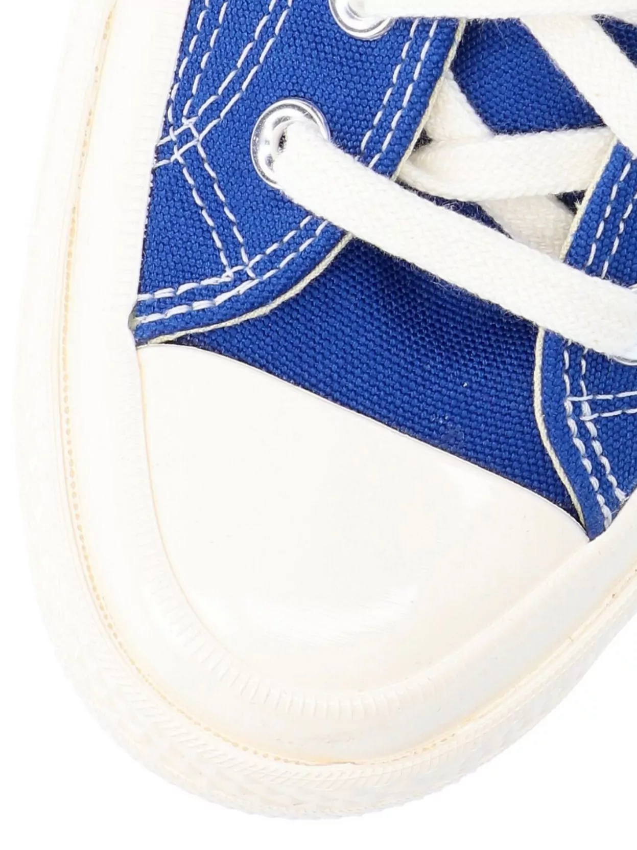 Comme Des Garçons Play Low Top Sneakers Eye Motif