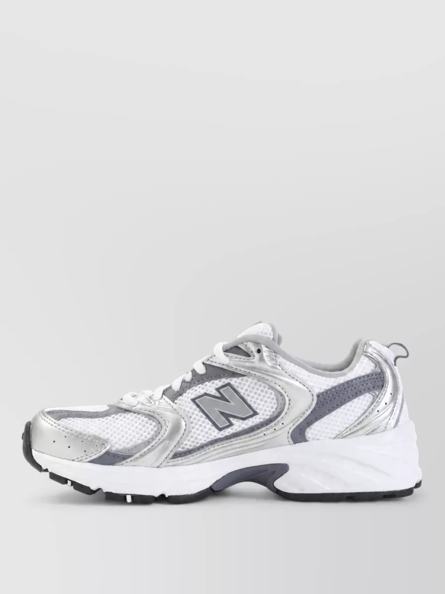 New Balance Low-Top Sneakers