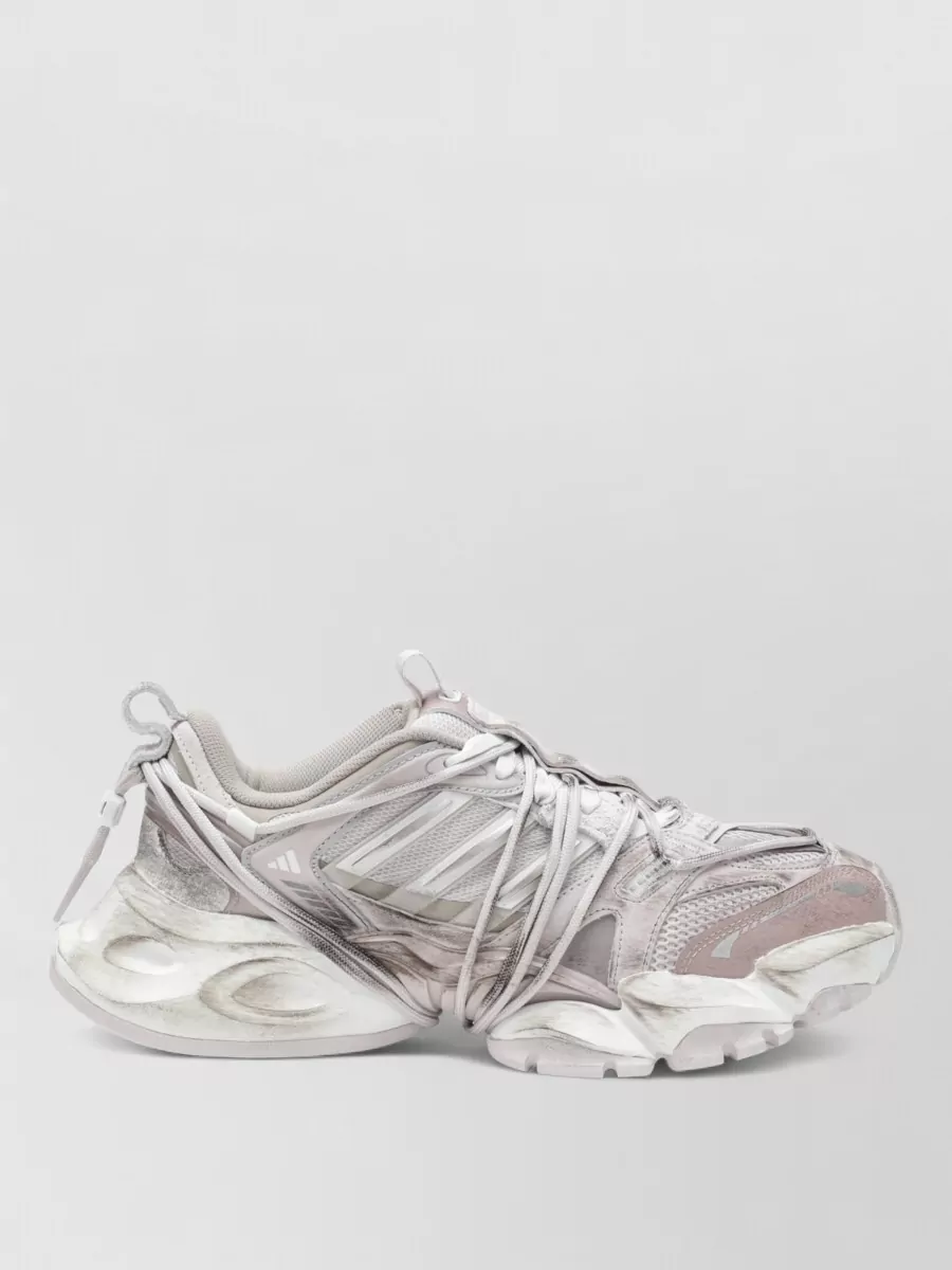 Adidas Originals low-top sneakers