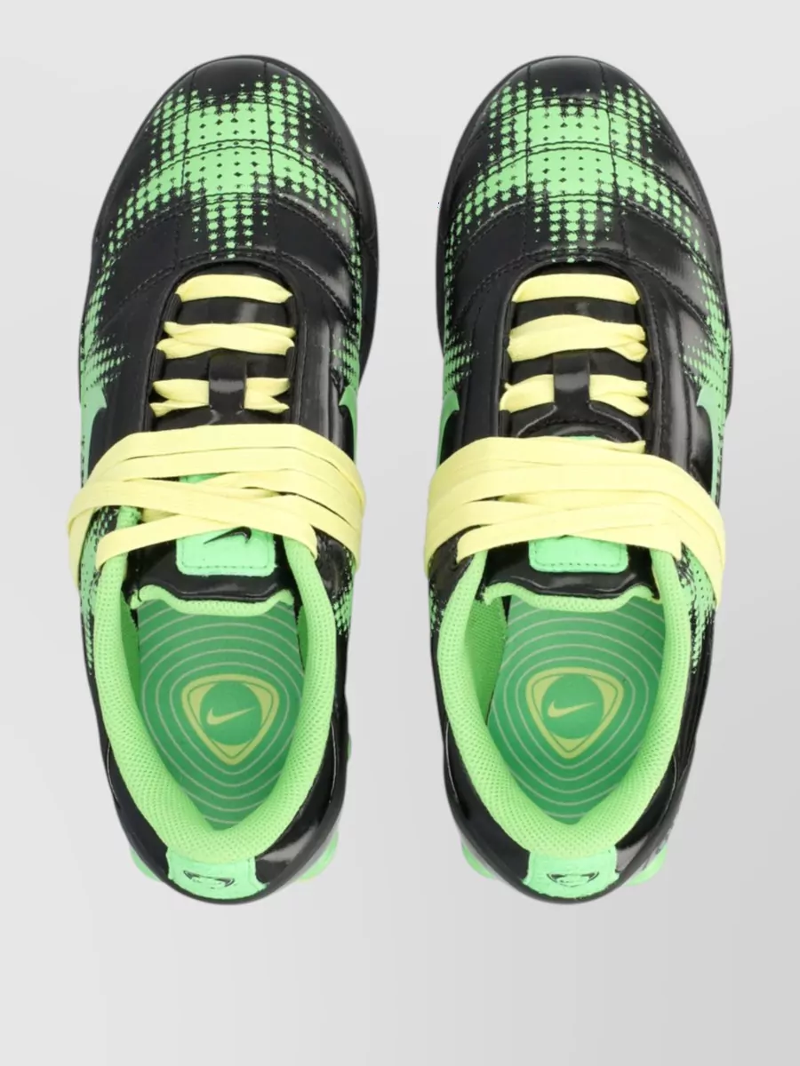 Nike Low-Top Sneakers