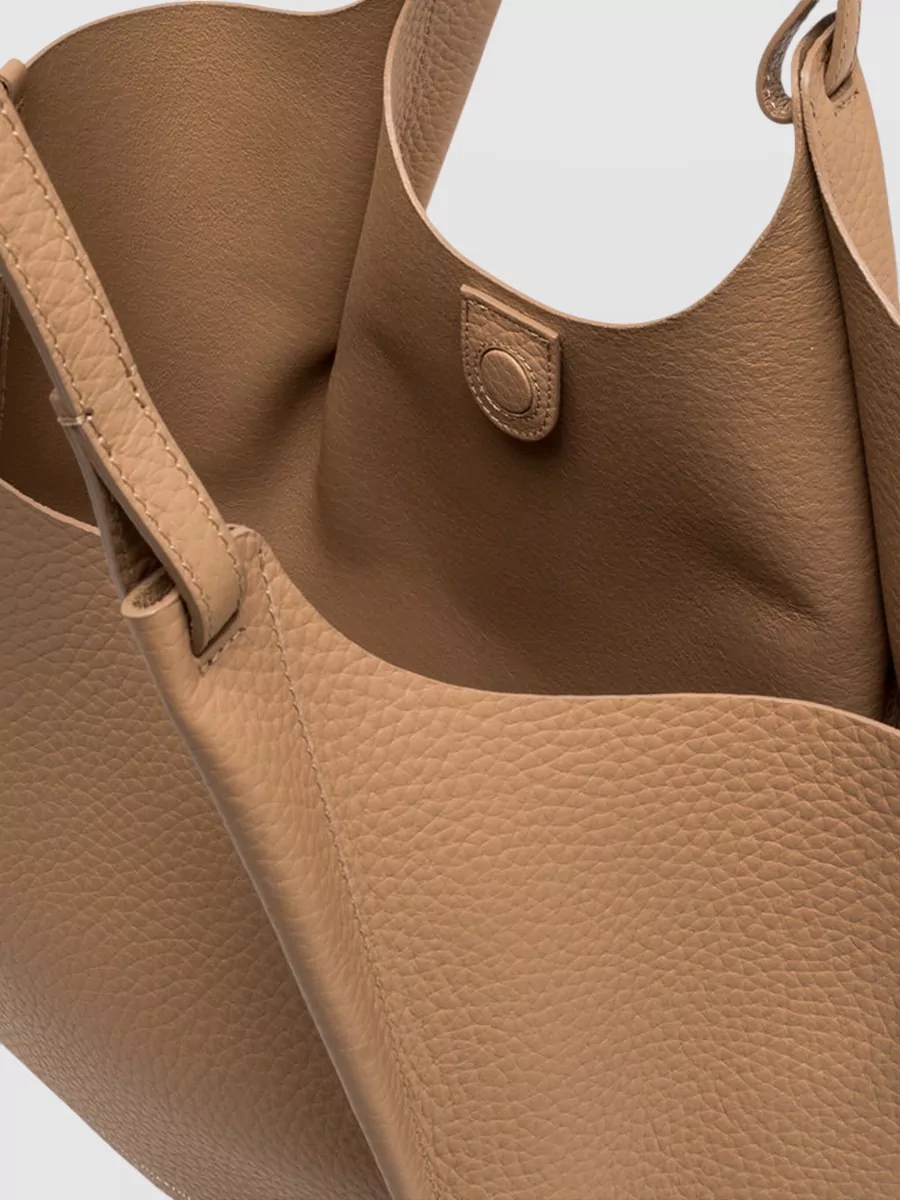 Gianni Chiarini Dua Shoulder Bag Textured Dual Handles Hardware