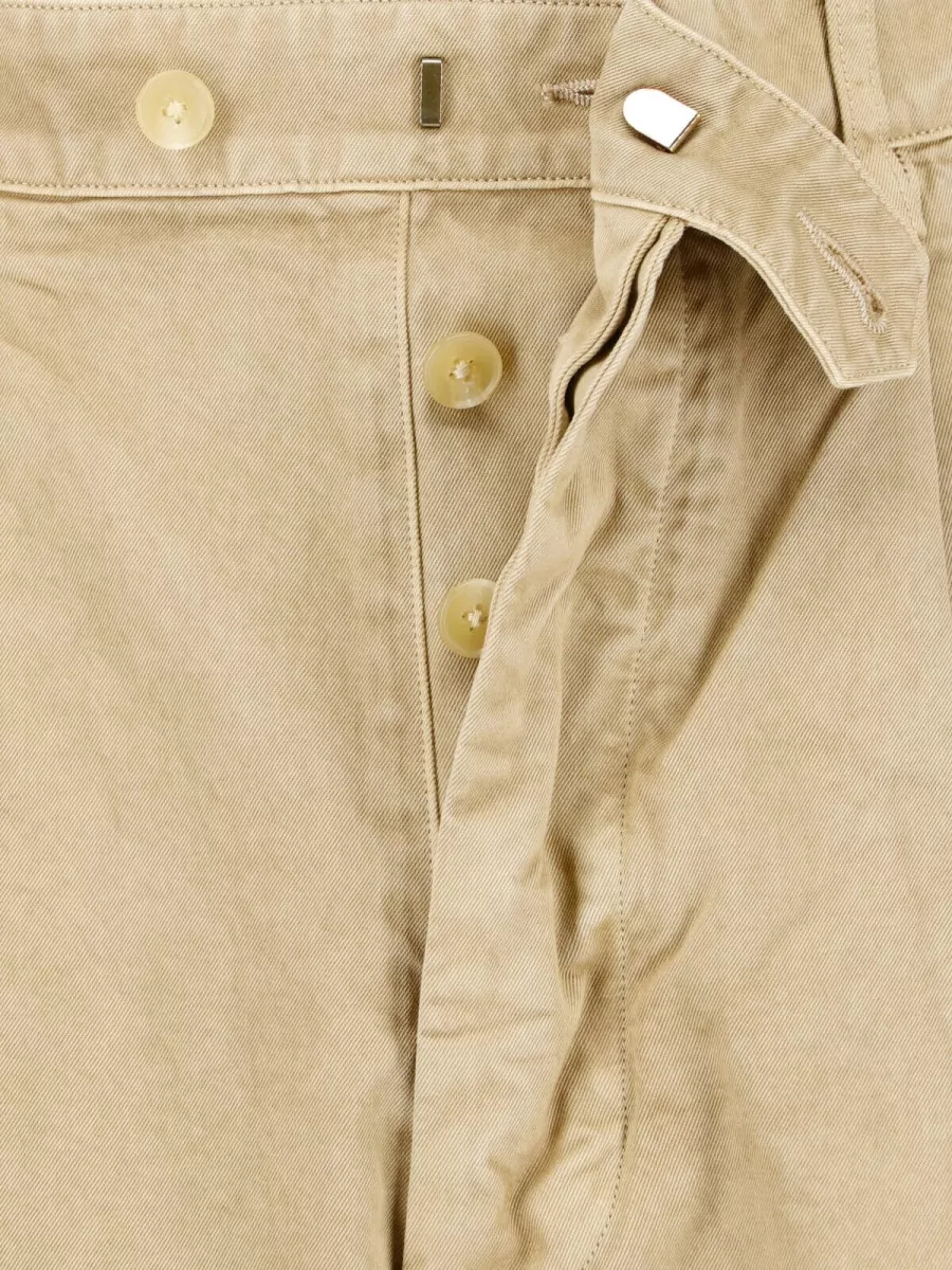 Auralee Wide-Leg Straight Chino Shorts
