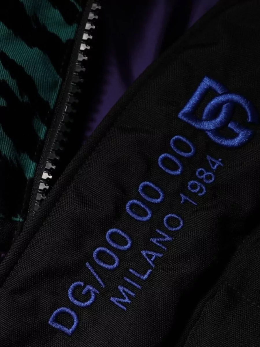 Dolce&Gabbana Tiger Print Oversized Puffer Jacket