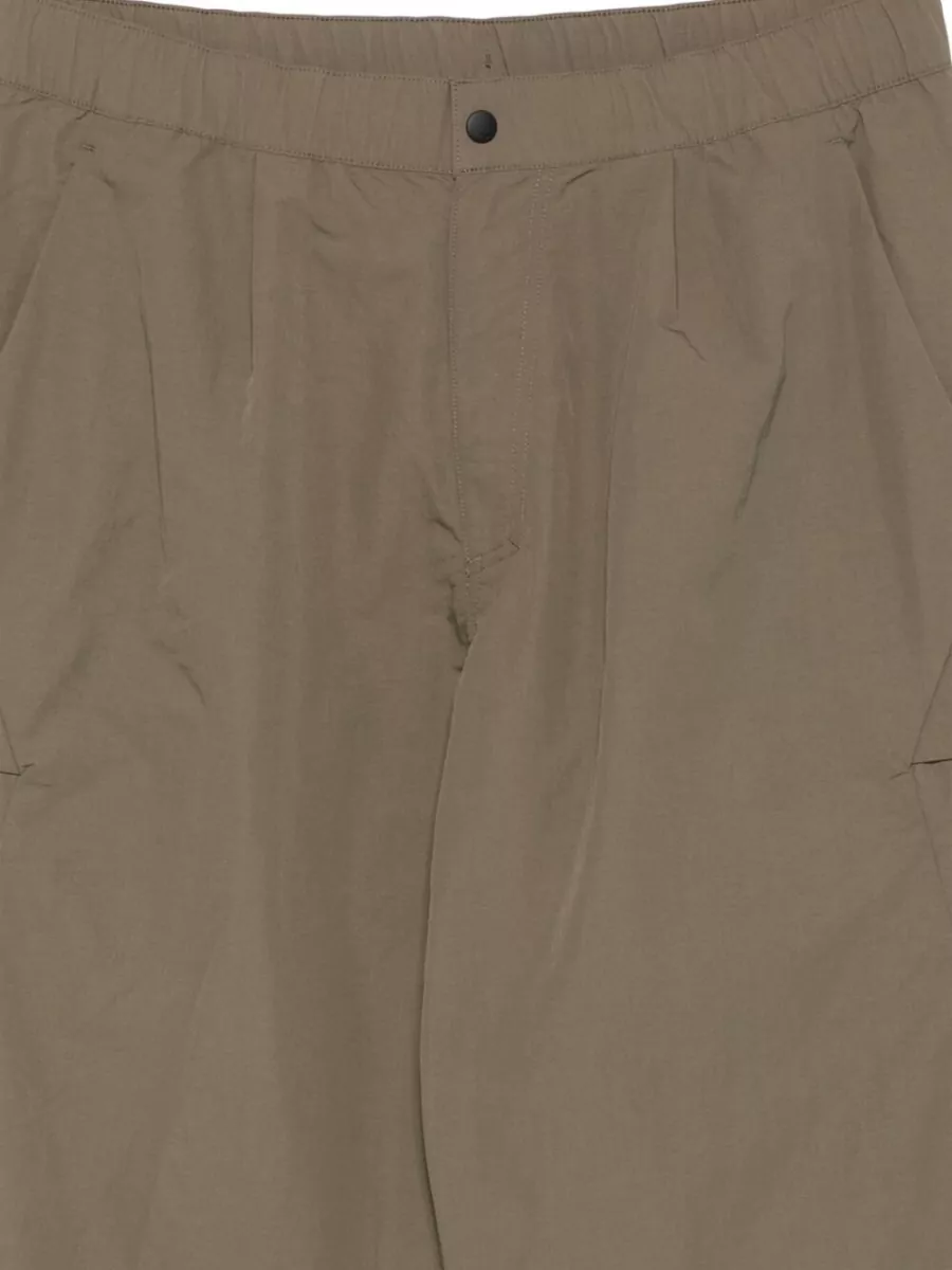 Oakley Cargo Trousers Straight Cut Pockets Detail