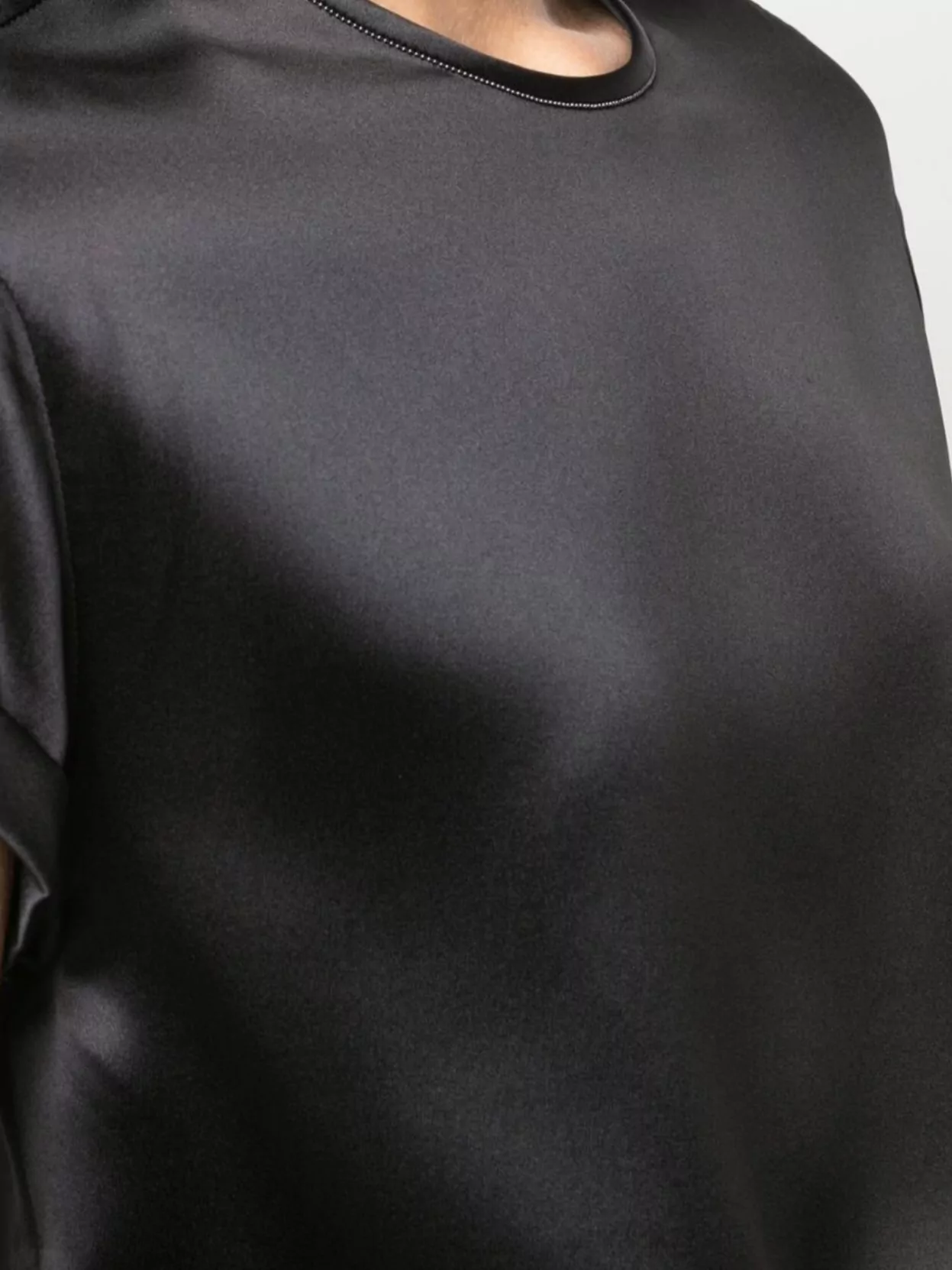 Brunello Cucinelli Sleeveless Top With Relaxed Fit And Satin