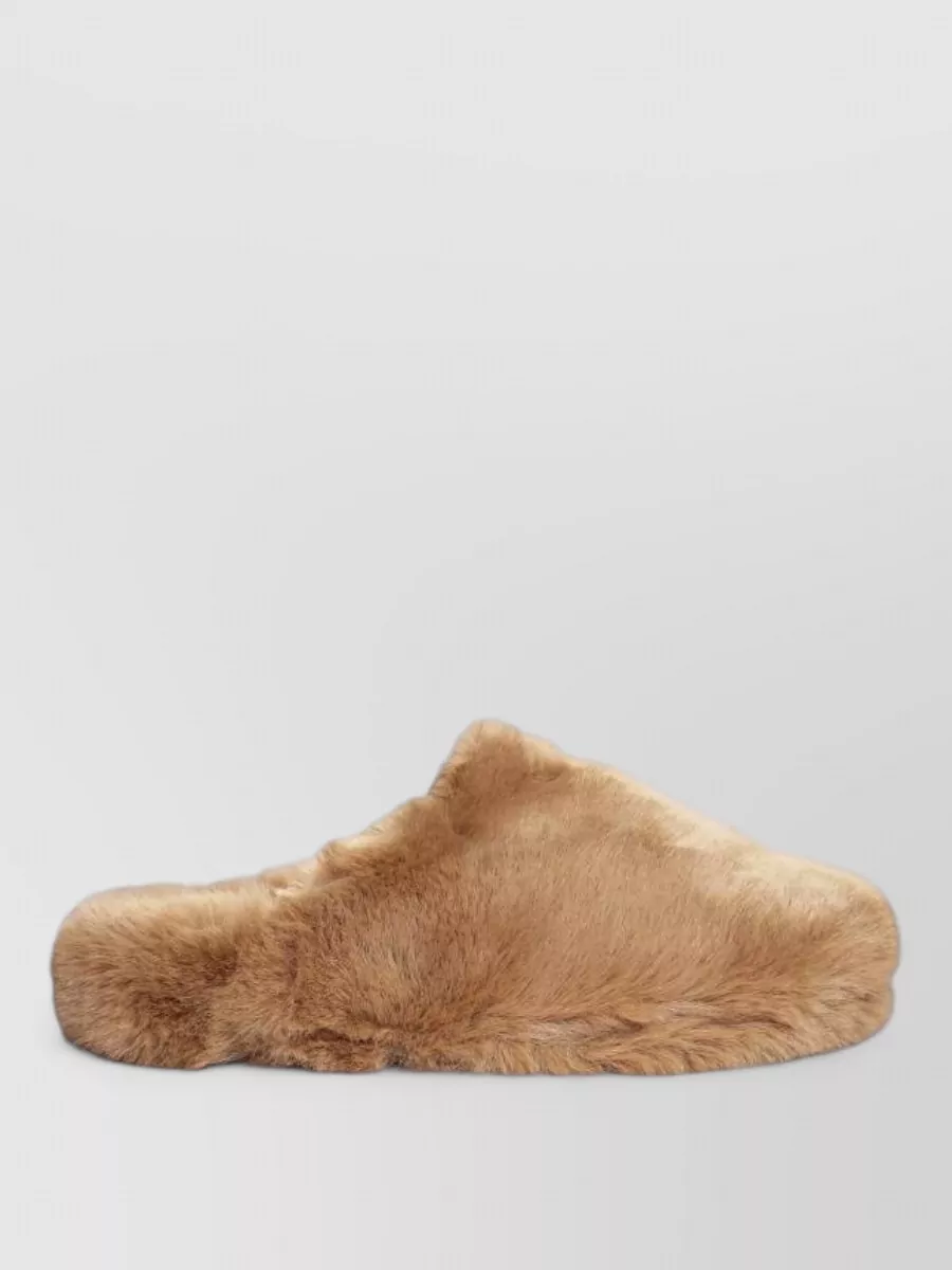 La Rose furry slippers