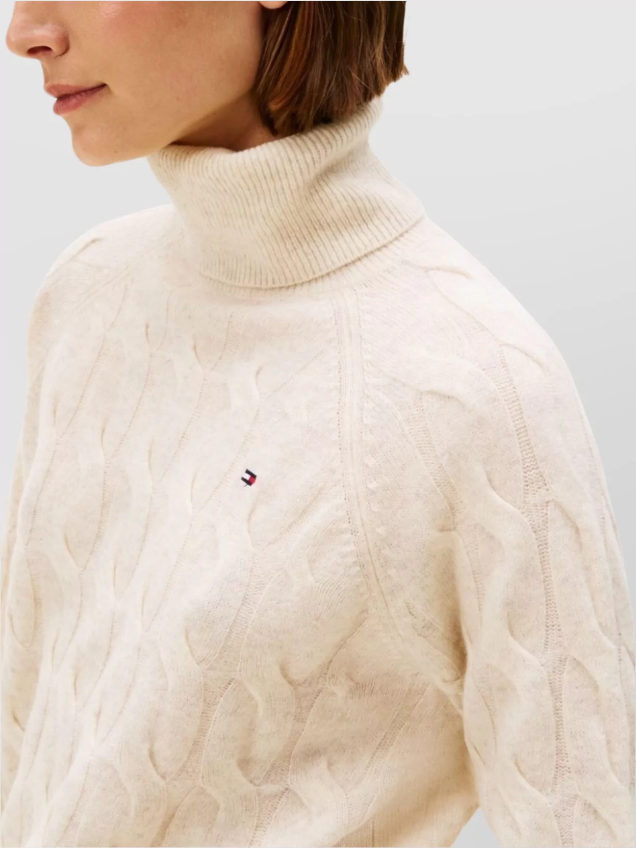 Tommy Hilfiger Cable Knit Turtleneck Wool Pullover